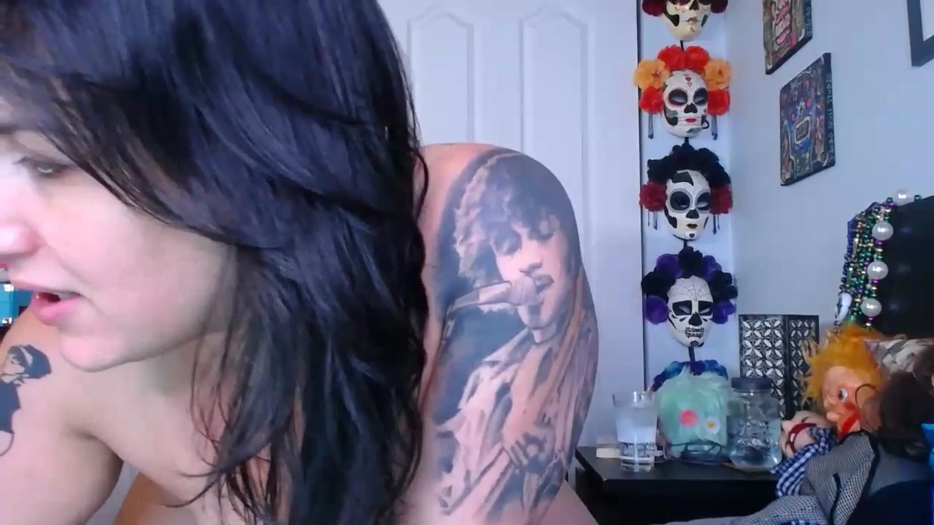 Gallery image thumbnail from abustybabe's myfreecams stream on, 07/21/2023, 22:23 image 12 of 20