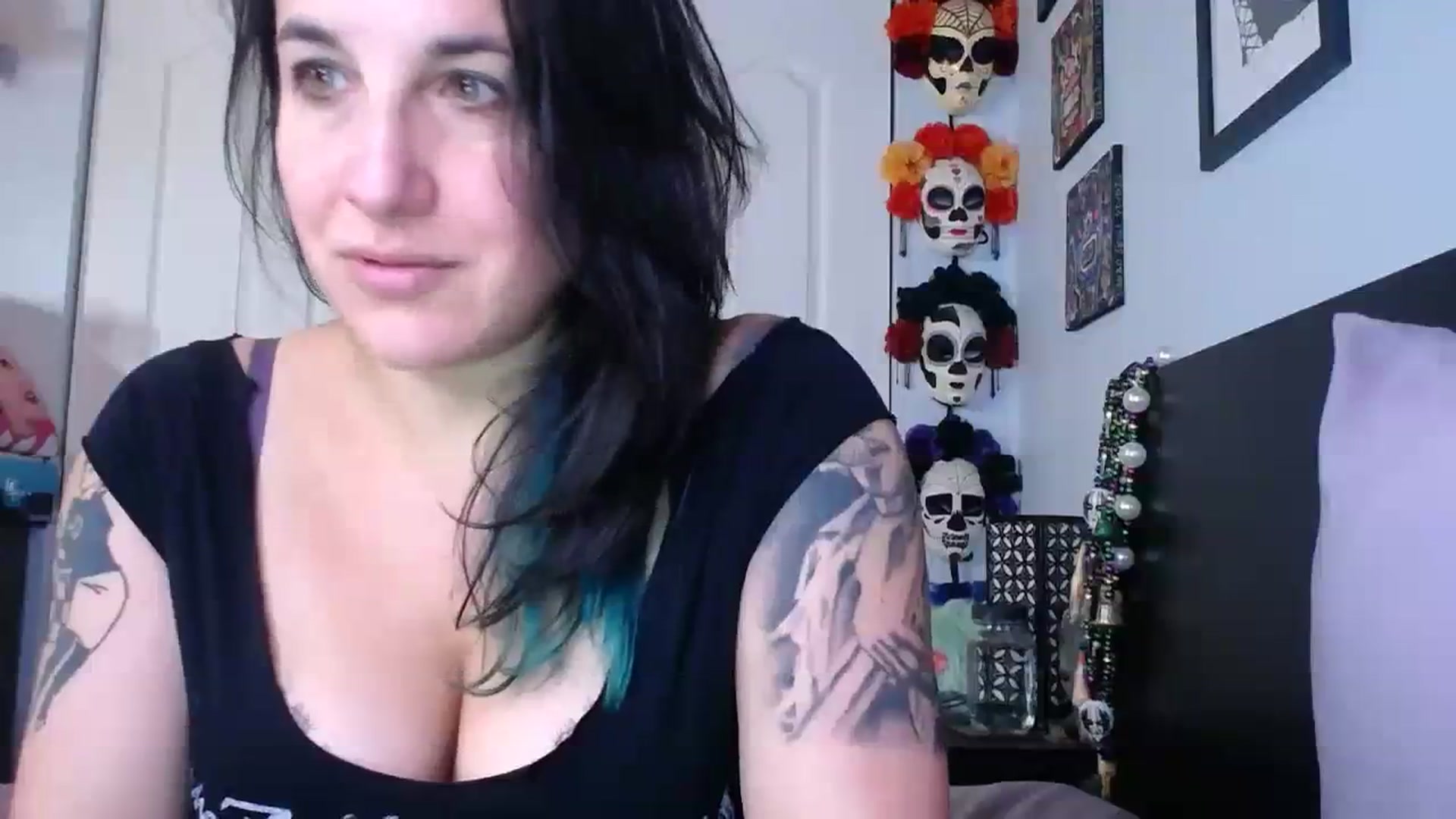 Gallery image thumbnail from abustybabe's myfreecams stream on, 07/26/2023, 18:59 image 8 of 20