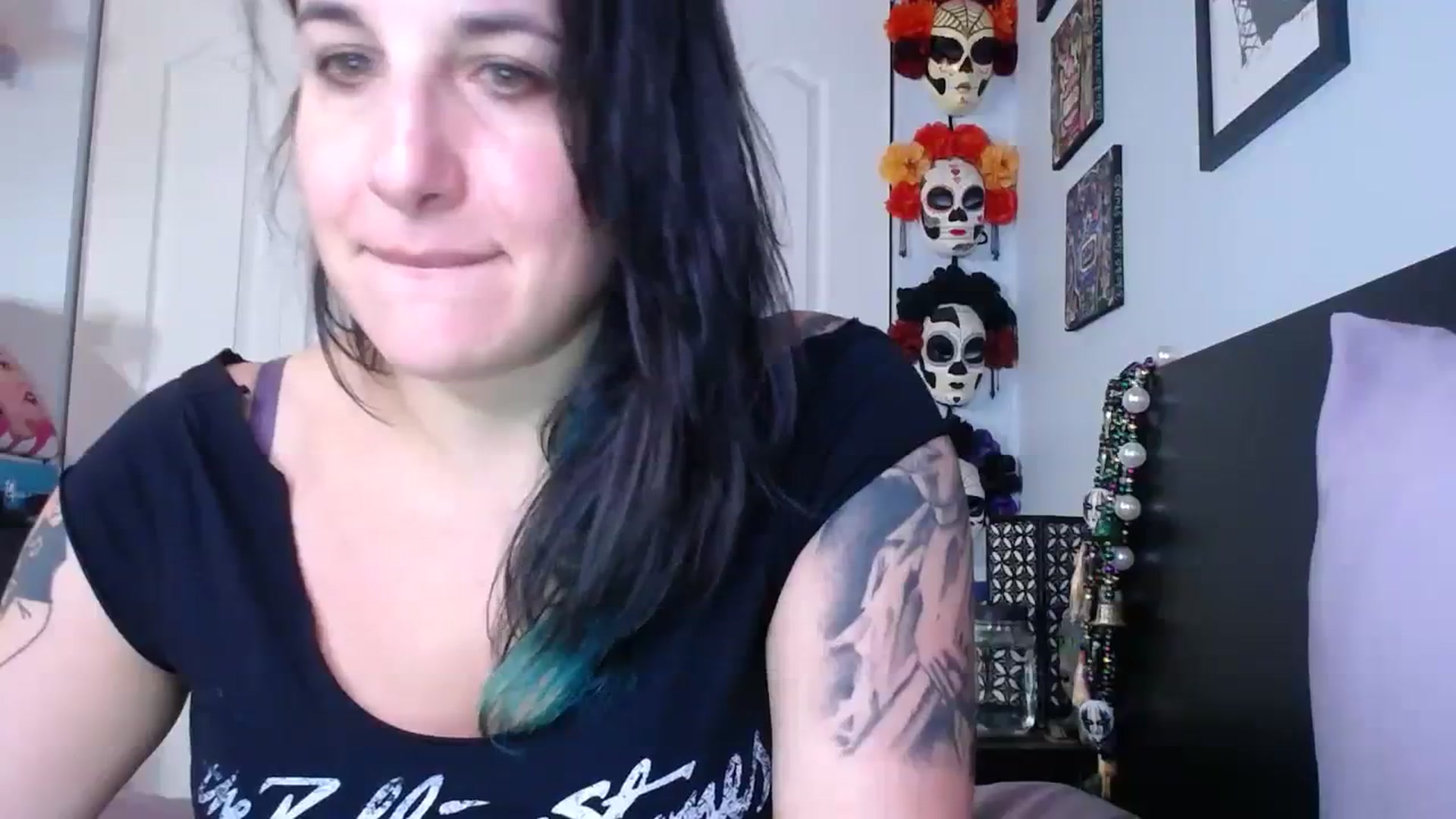 Gallery image thumbnail from abustybabe's myfreecams stream on, 07/26/2023, 18:59 image 15 of 20