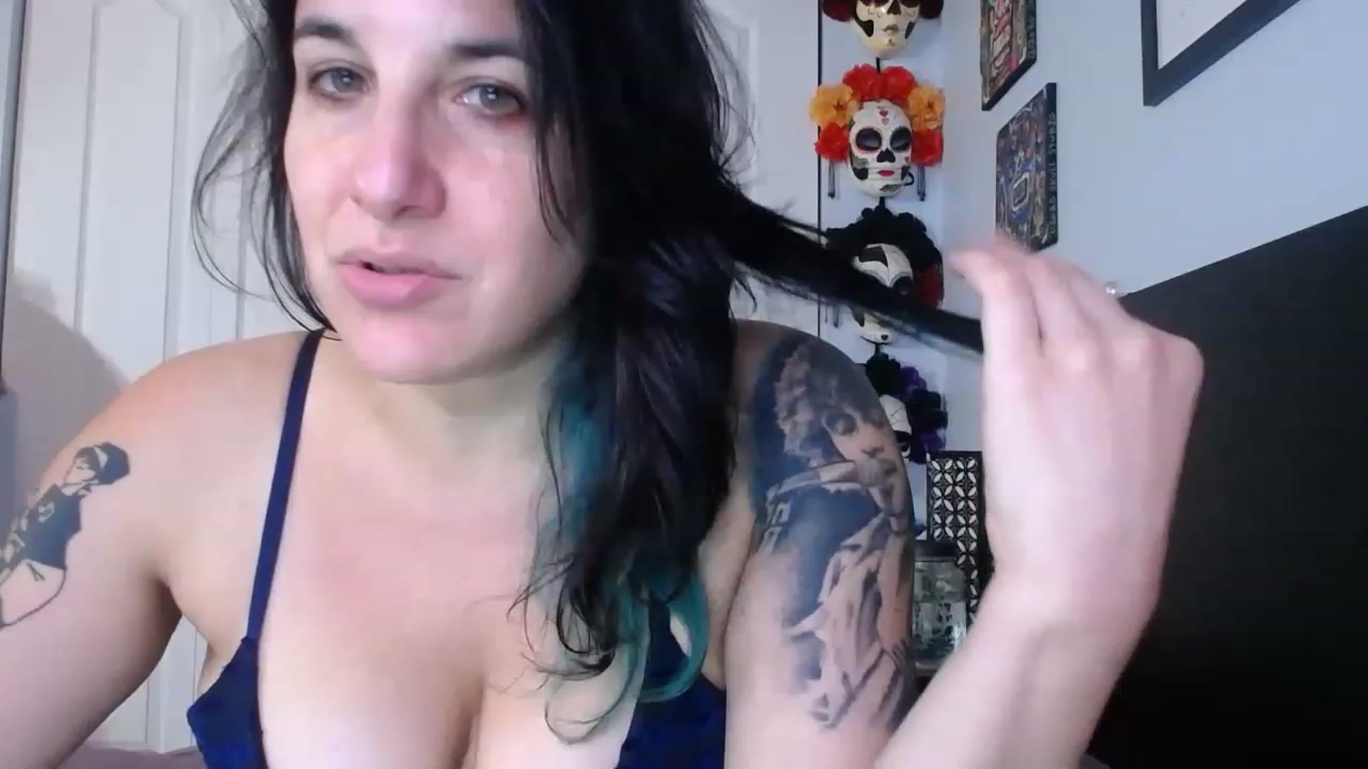 Gallery image thumbnail from abustybabe's myfreecams stream on, 08/03/2023, 20:45 image 11 of 20