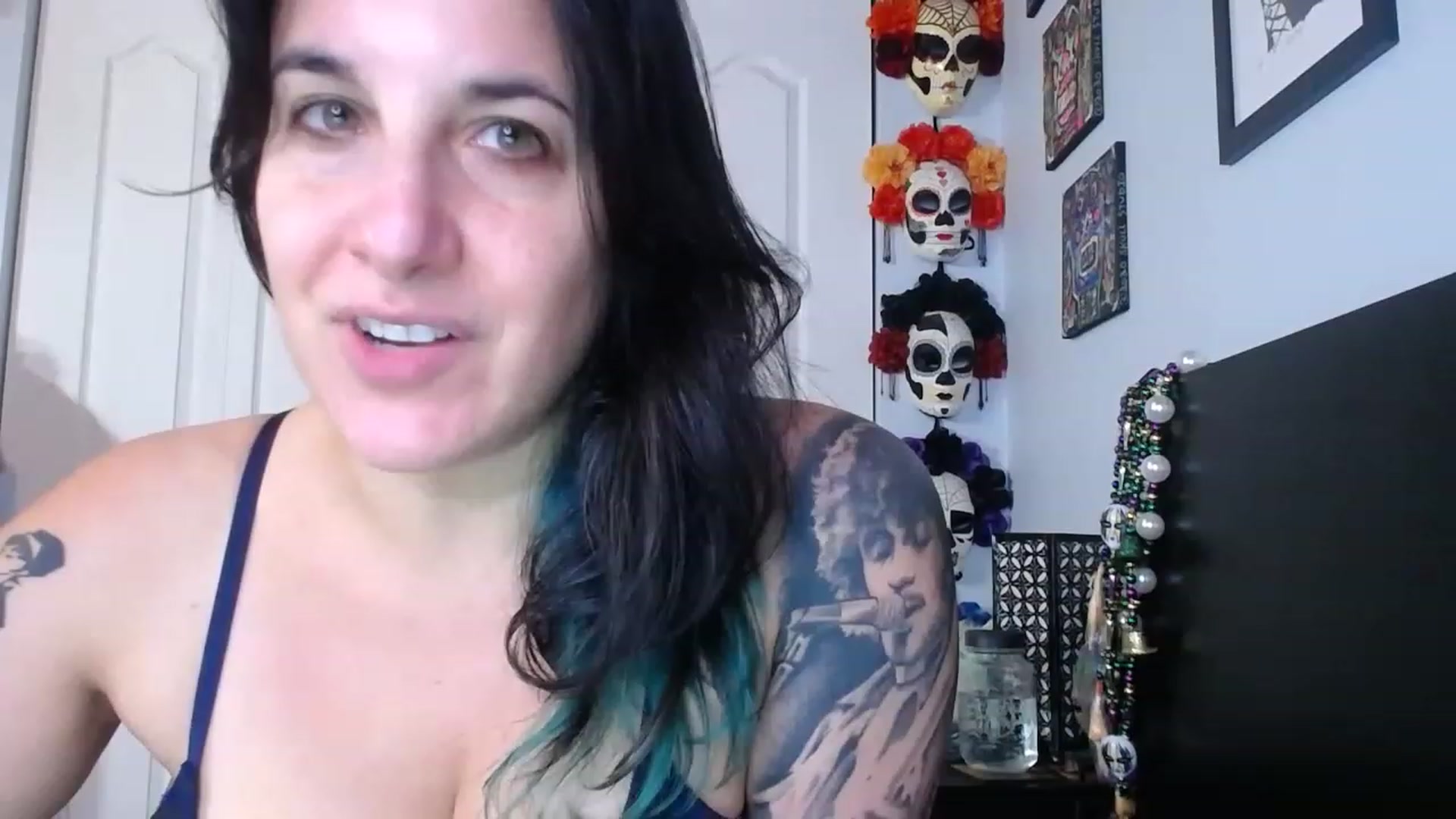 Gallery image thumbnail from abustybabe's myfreecams stream on, 08/03/2023, 20:45 image 14 of 20