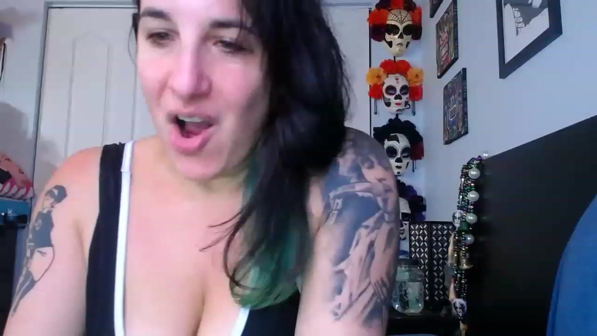 Gallery image thumbnail from abustybabe's myfreecams stream on, 08/07/2023, 22:19 image 14 of 20