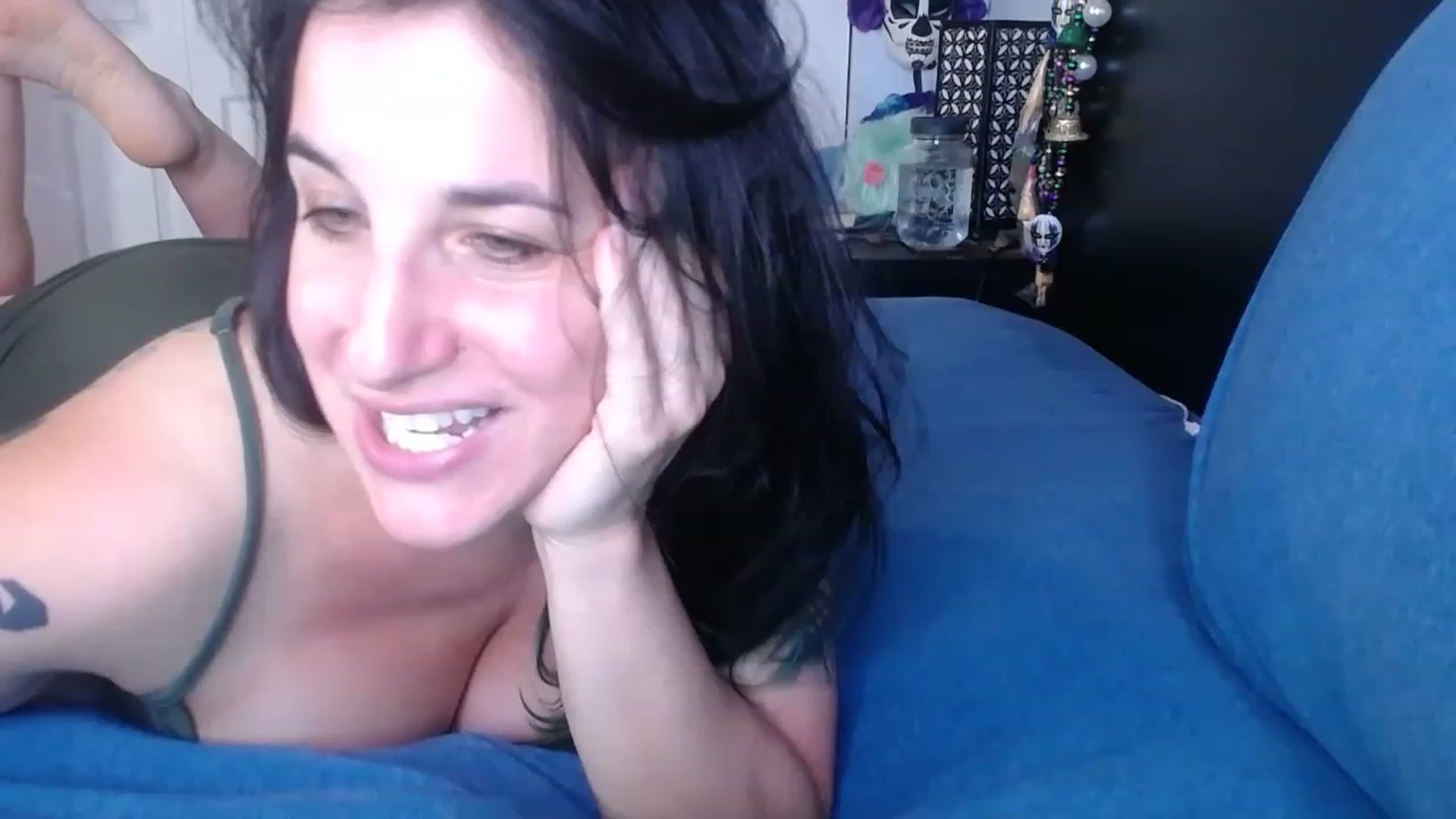 Gallery image thumbnail from abustybabe's myfreecams stream on, 08/09/2023, 21:13 image 14 of 20