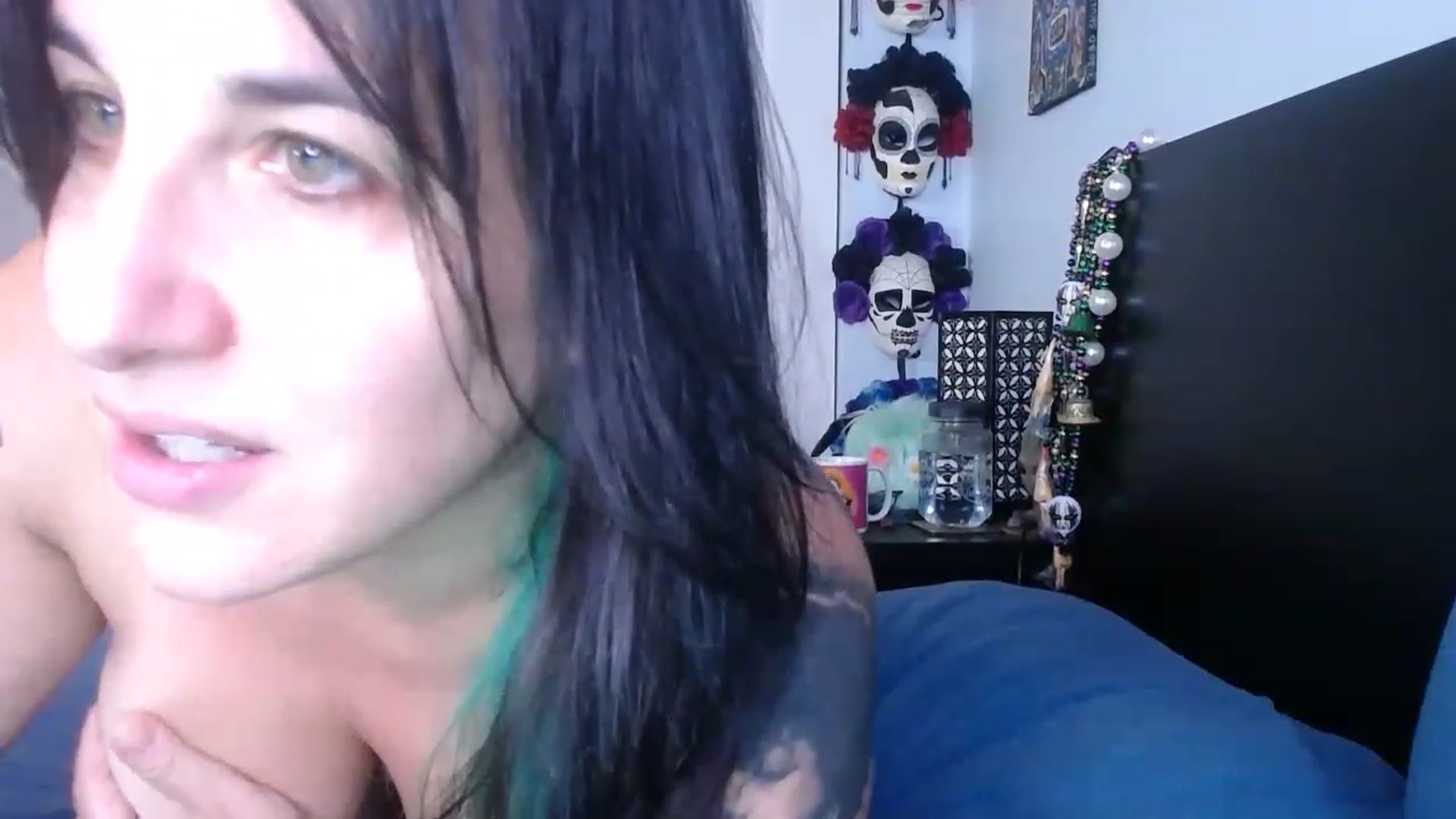 Gallery image thumbnail from abustybabe's myfreecams stream on, 08/14/2023, 21:09 image 17 of 20