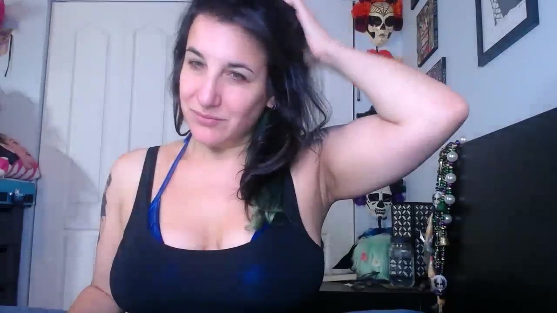 Gallery image thumbnail from abustybabe's myfreecams stream on, 08/16/2023, 22:06 image 4 of 20