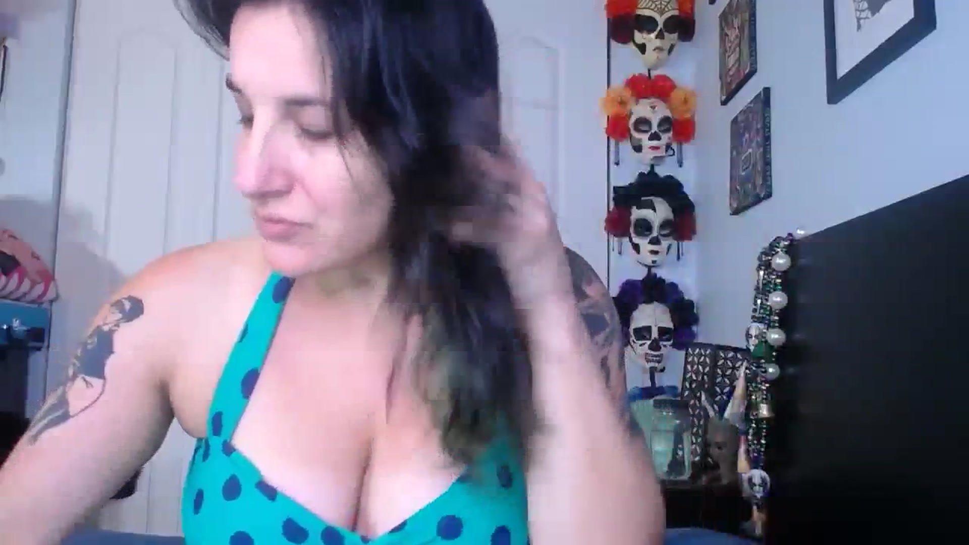 Gallery image thumbnail from abustybabe's myfreecams stream on, 08/16/2023, 22:06 image 19 of 20
