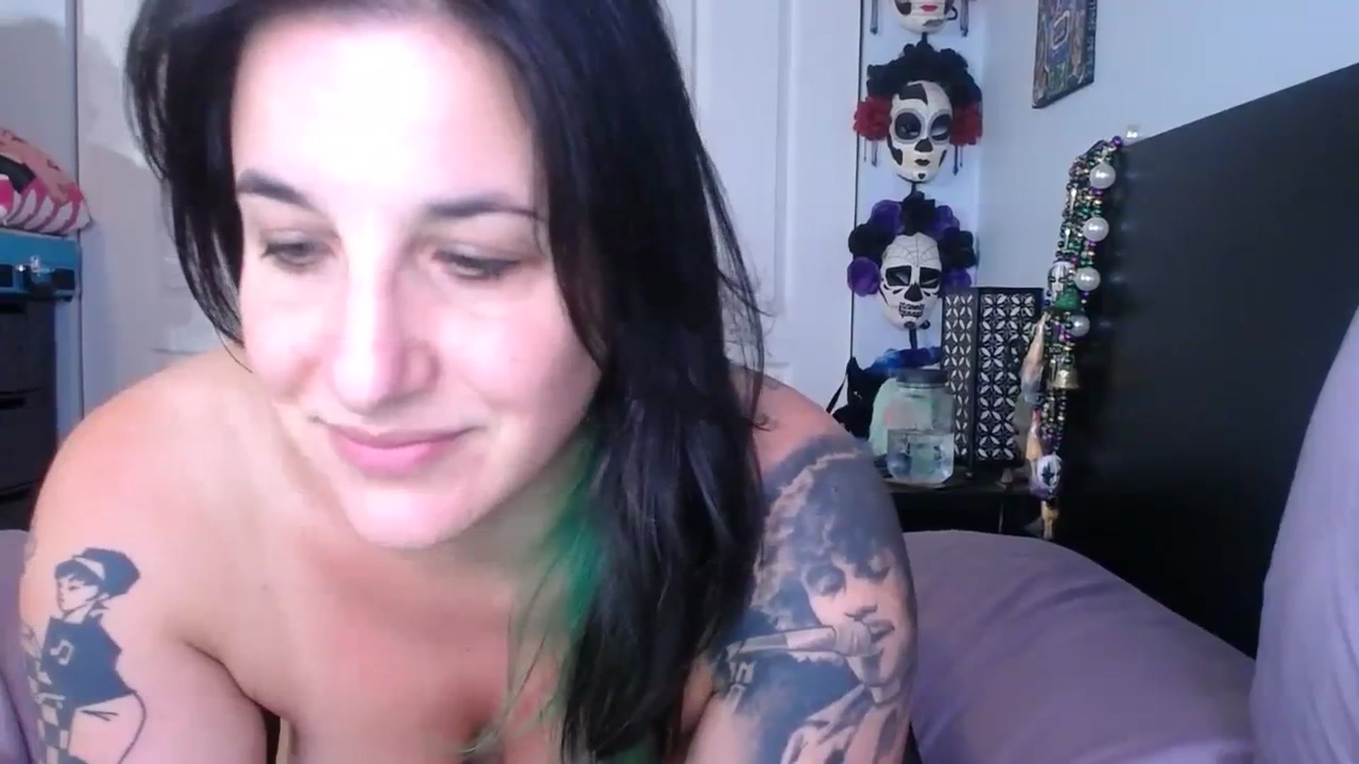 Gallery image thumbnail from abustybabe's myfreecams stream on, 08/23/2023, 21:55 image 14 of 20