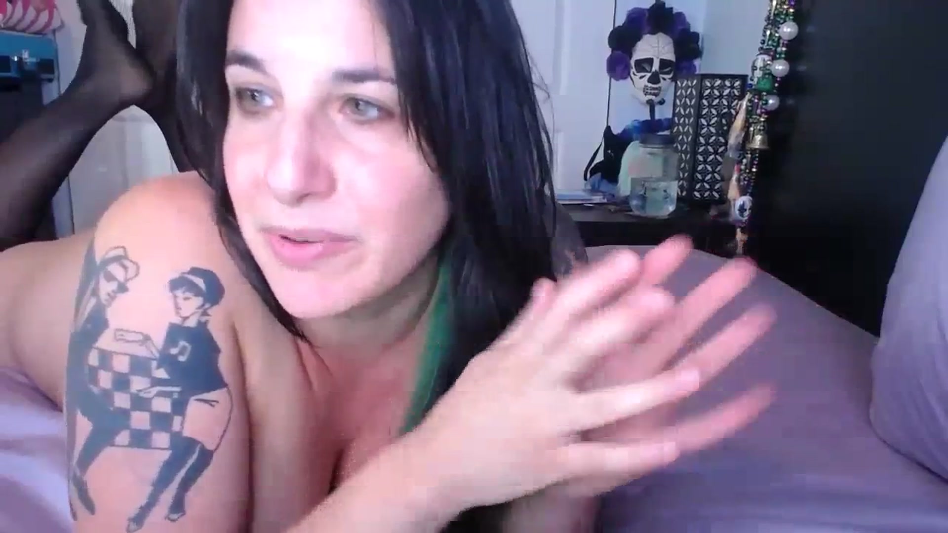 Gallery image thumbnail from abustybabe's myfreecams stream on, 08/23/2023, 22:16 image 15 of 20