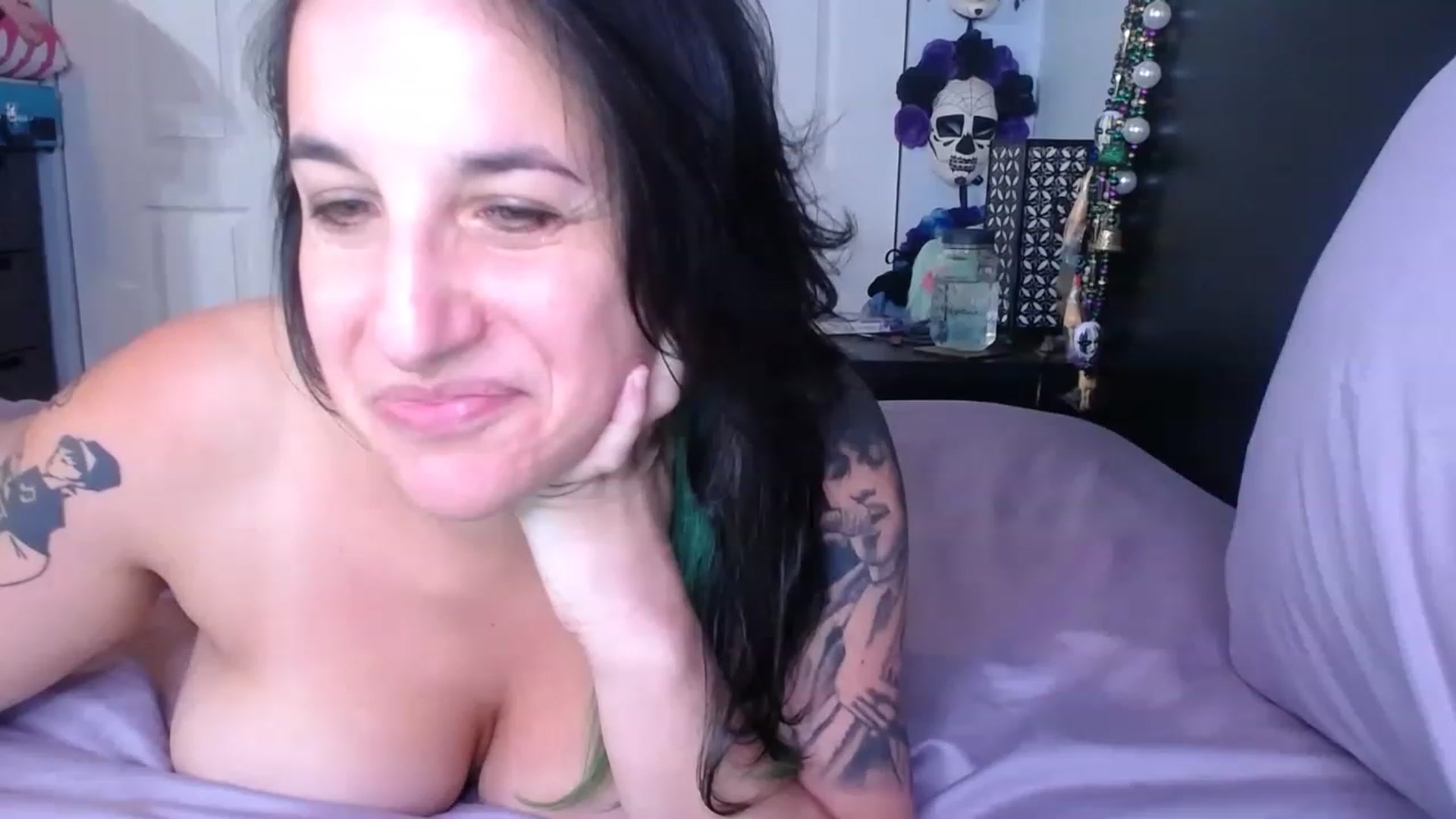 Gallery image thumbnail from abustybabe's myfreecams stream on, 08/24/2023, 19:08 image 16 of 20