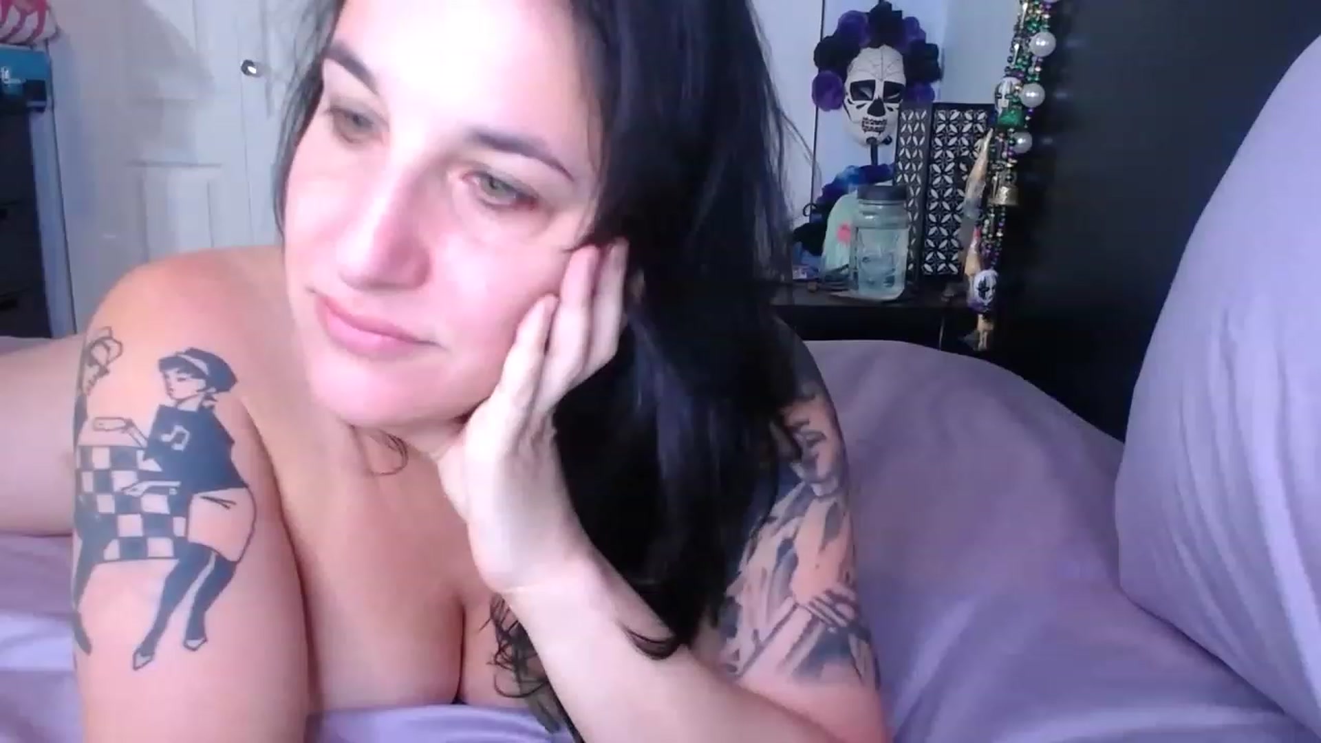 Gallery image thumbnail from abustybabe's myfreecams stream on, 08/24/2023, 19:08 image 14 of 20