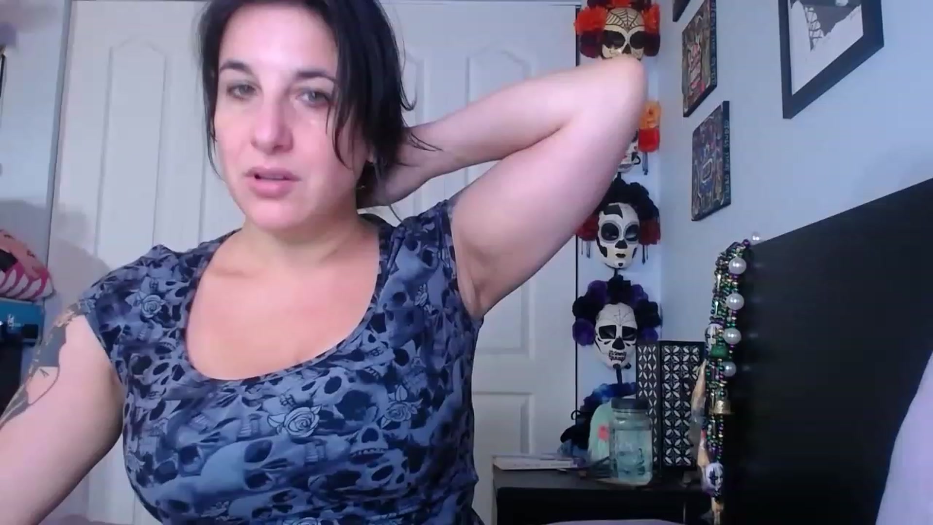 Gallery image thumbnail from abustybabe's myfreecams stream on, 08/24/2023, 19:08 image 1 of 20