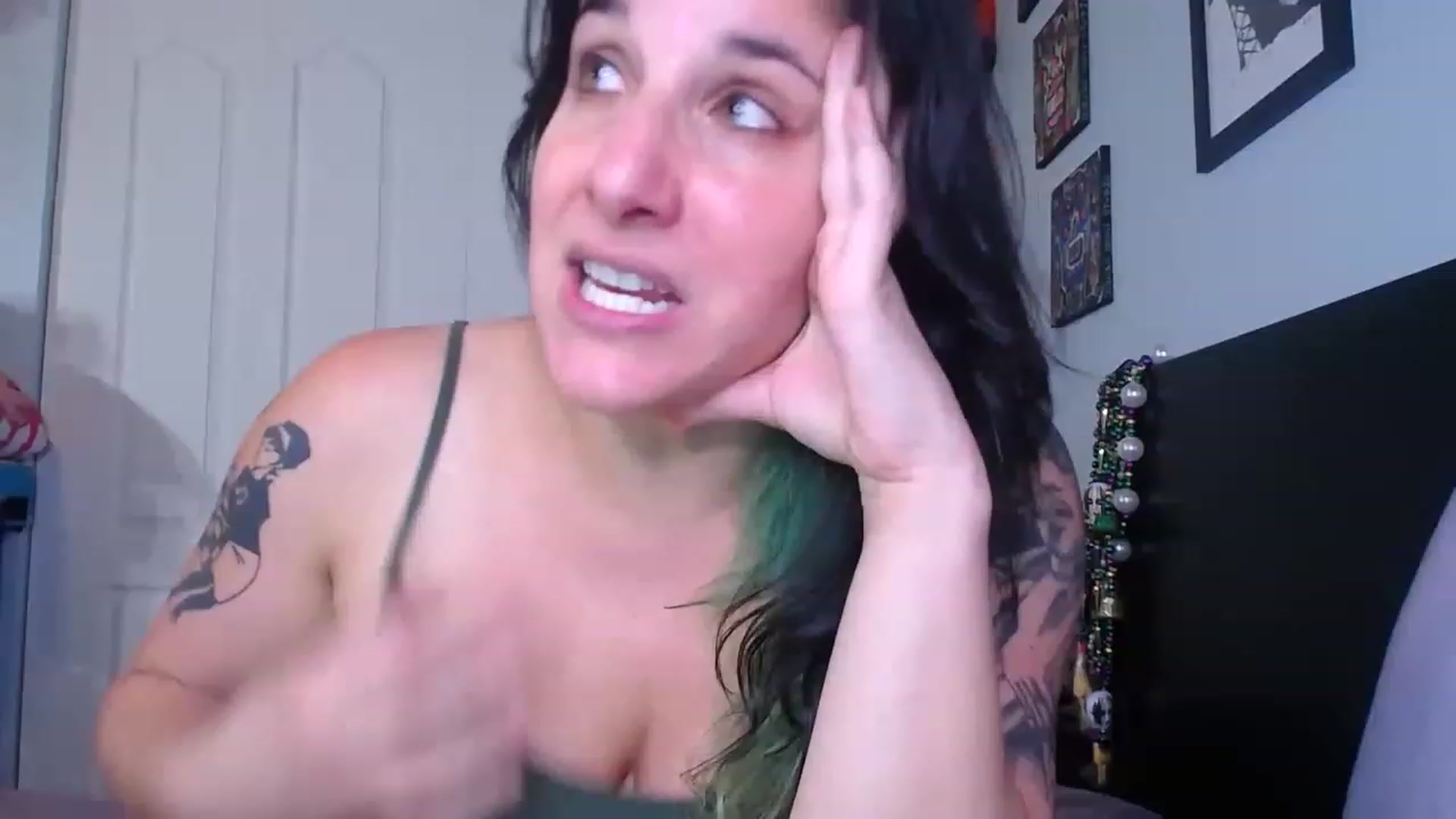 Gallery image thumbnail from abustybabe's myfreecams stream on, 08/25/2023, 21:58 image 1 of 20