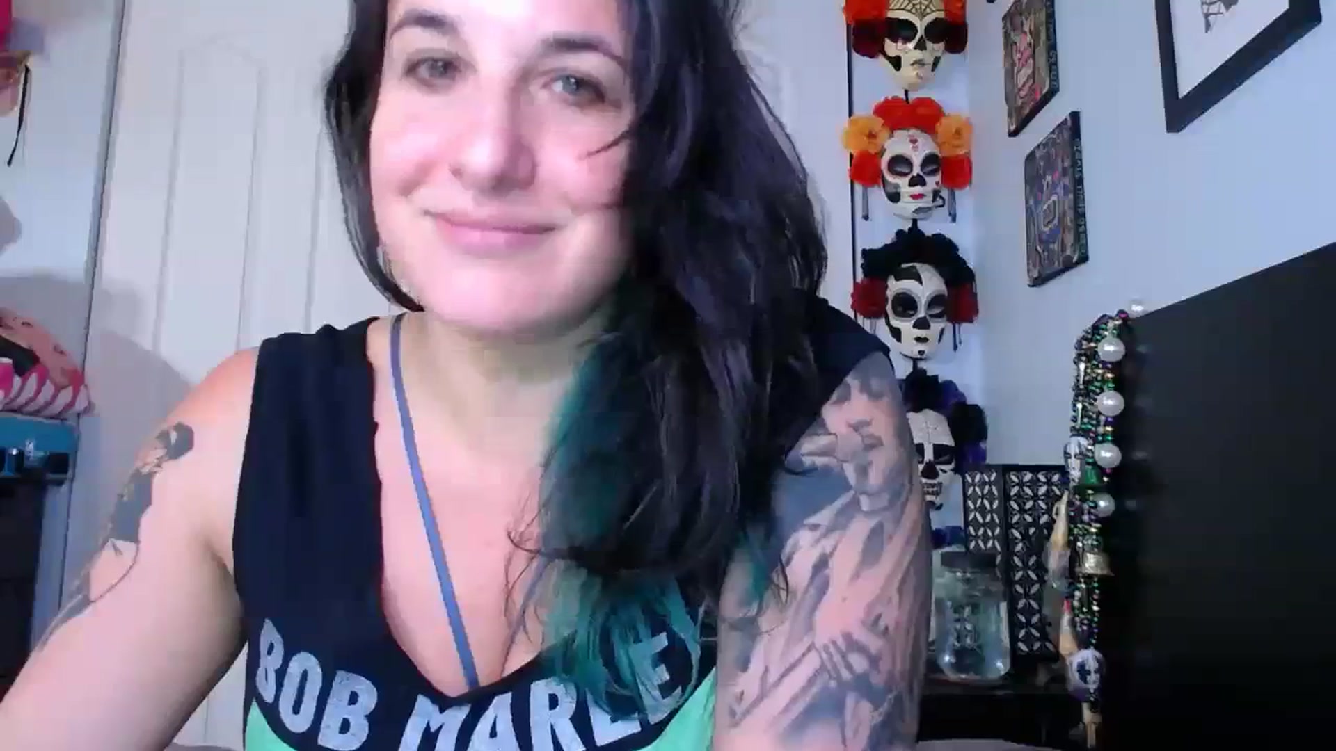 Gallery image thumbnail from abustybabe's myfreecams stream on, 08/29/2023, 21:58 image 12 of 20