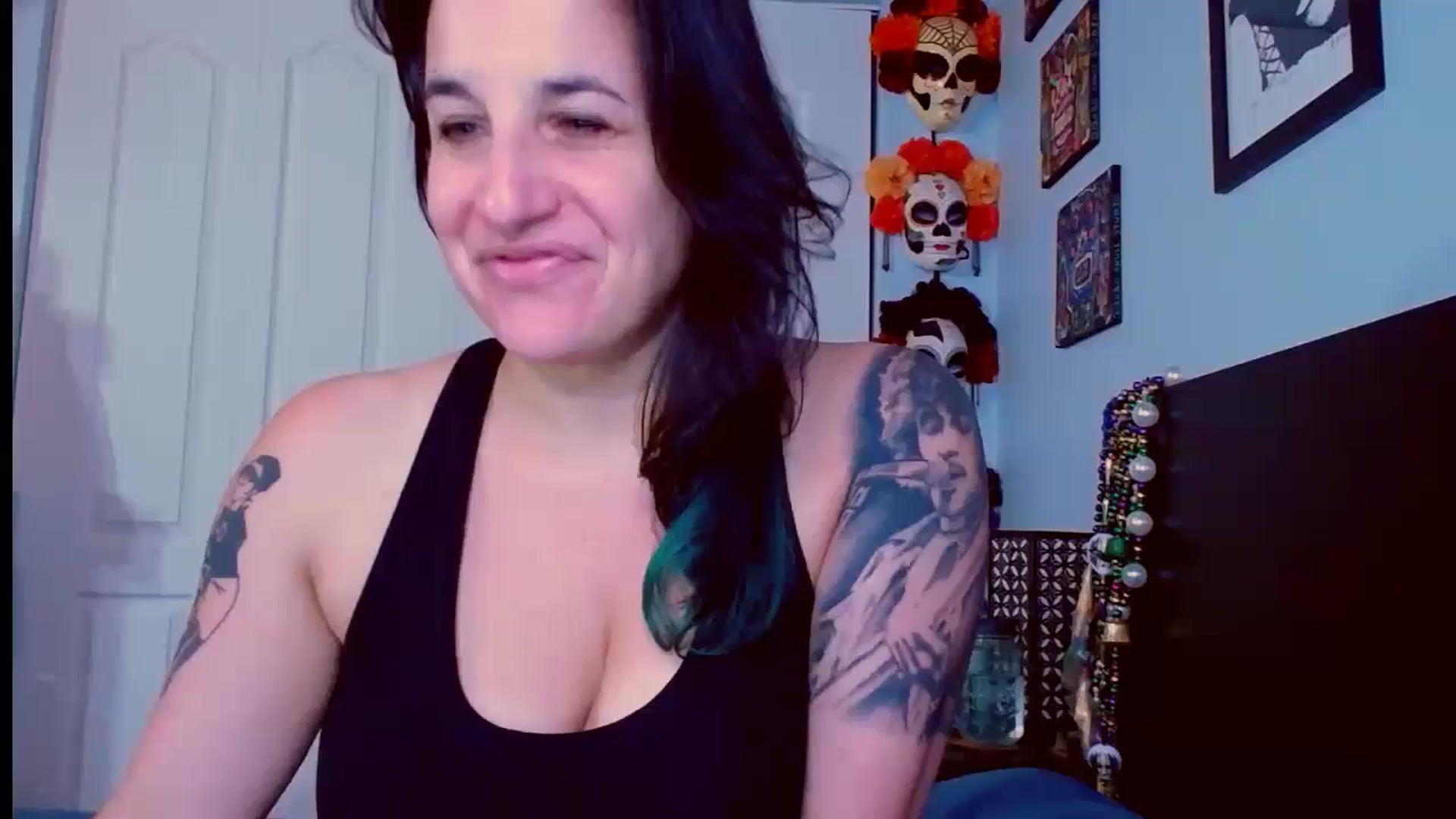 Gallery image thumbnail from abustybabe's myfreecams stream on, 09/05/2023, 22:26 image 8 of 20