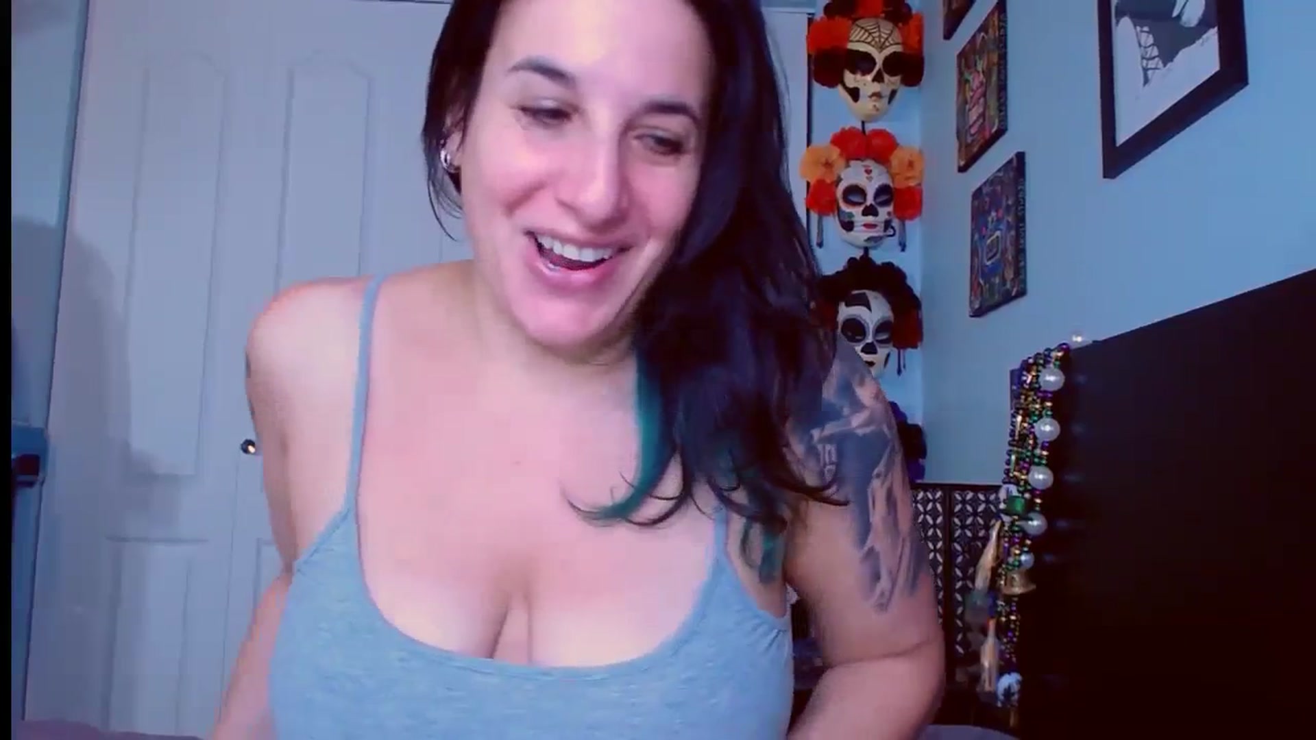 Gallery image thumbnail from abustybabe's myfreecams stream on, 09/14/2023, 19:54 image 4 of 20