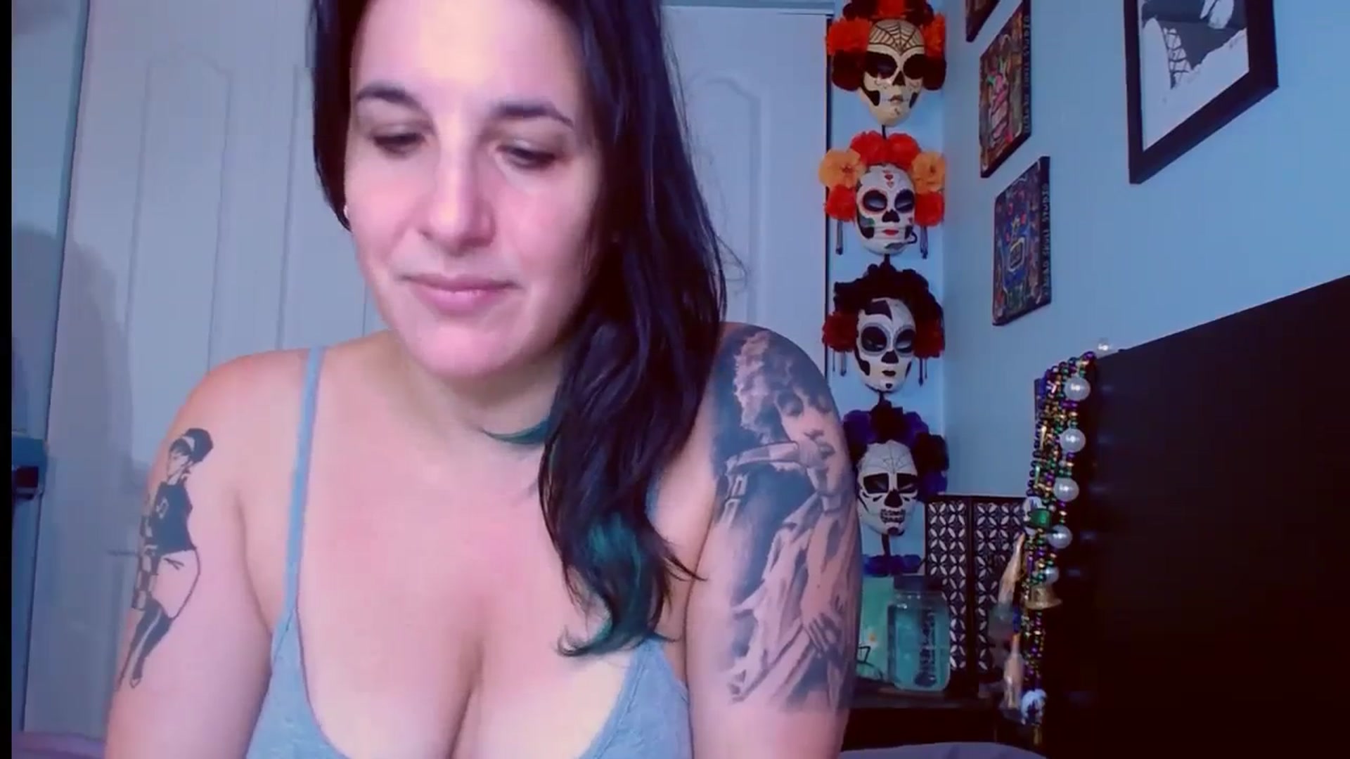 Gallery image thumbnail from abustybabe's myfreecams stream on, 09/14/2023, 19:54 image 5 of 20