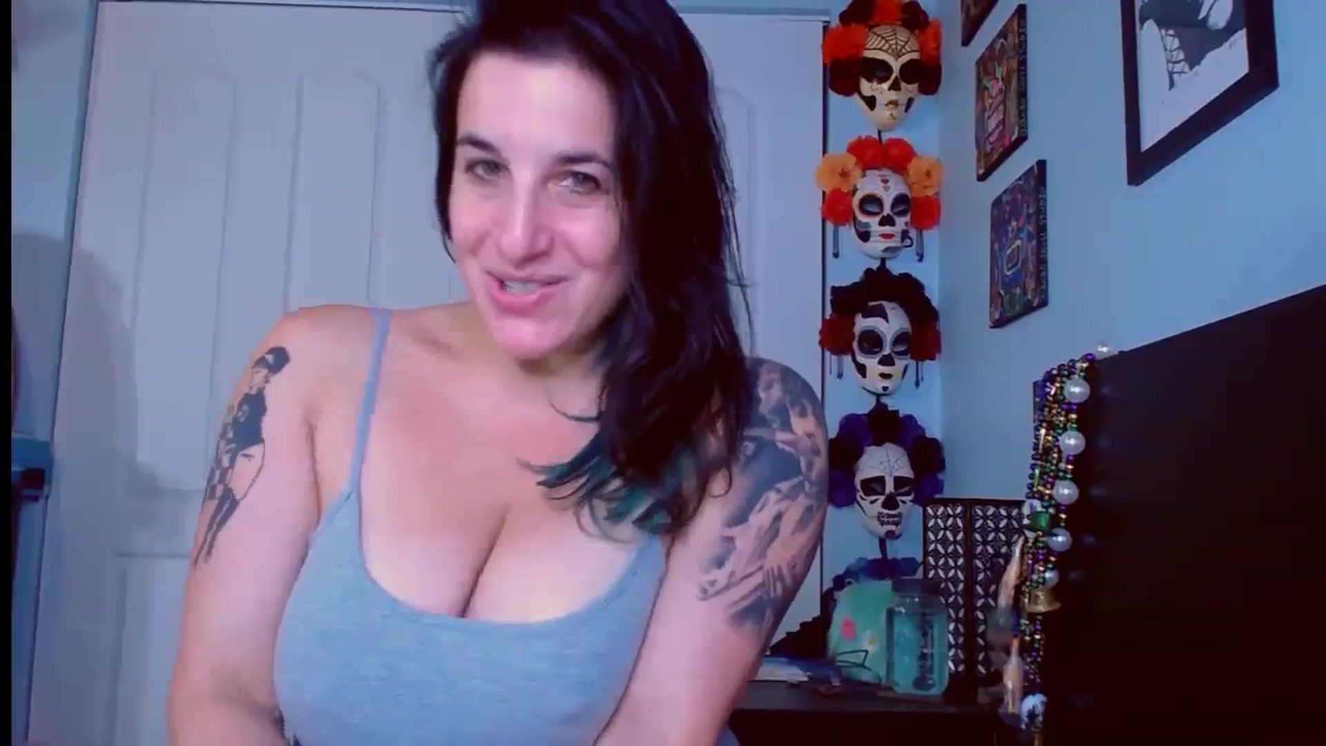 Gallery image thumbnail from abustybabe's myfreecams stream on, 09/14/2023, 19:54 image 9 of 20