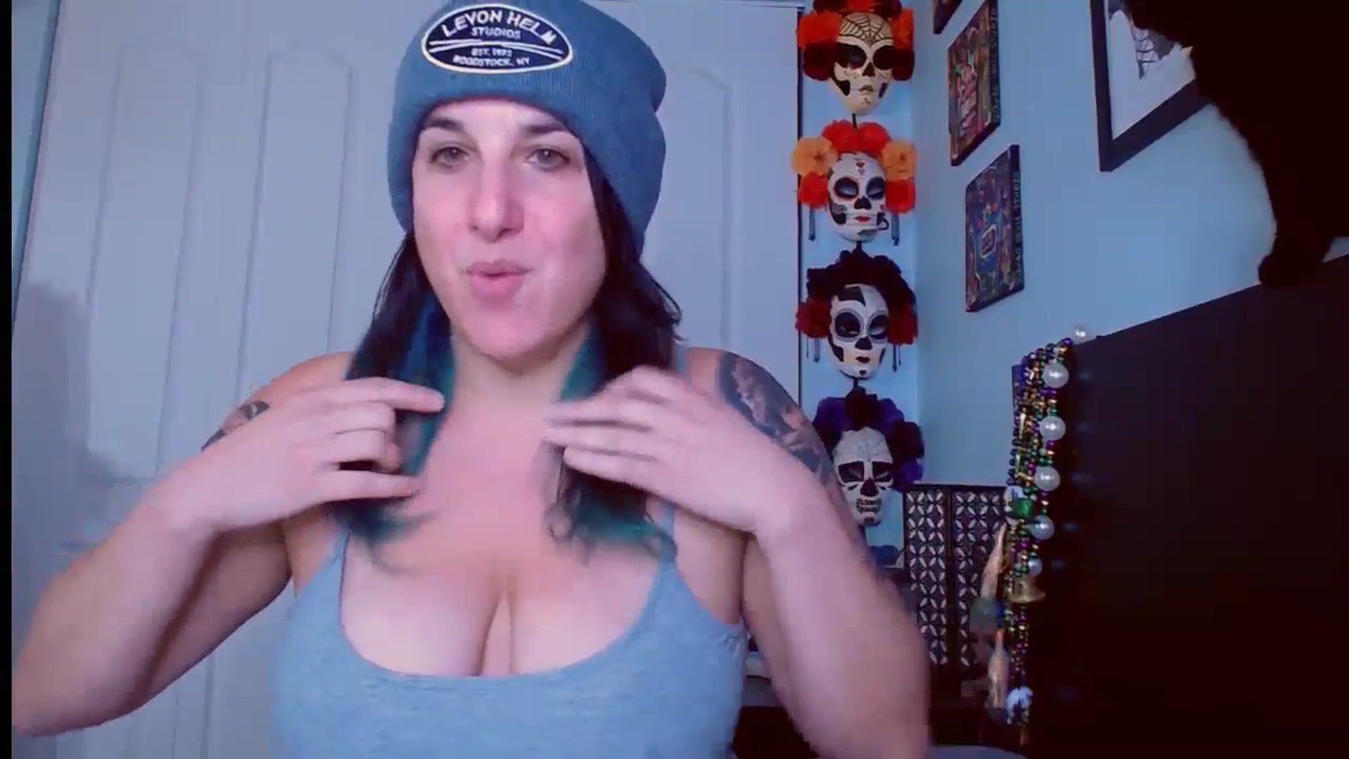 Gallery image thumbnail from abustybabe's myfreecams stream on, 09/14/2023, 21:52 image 19 of 20