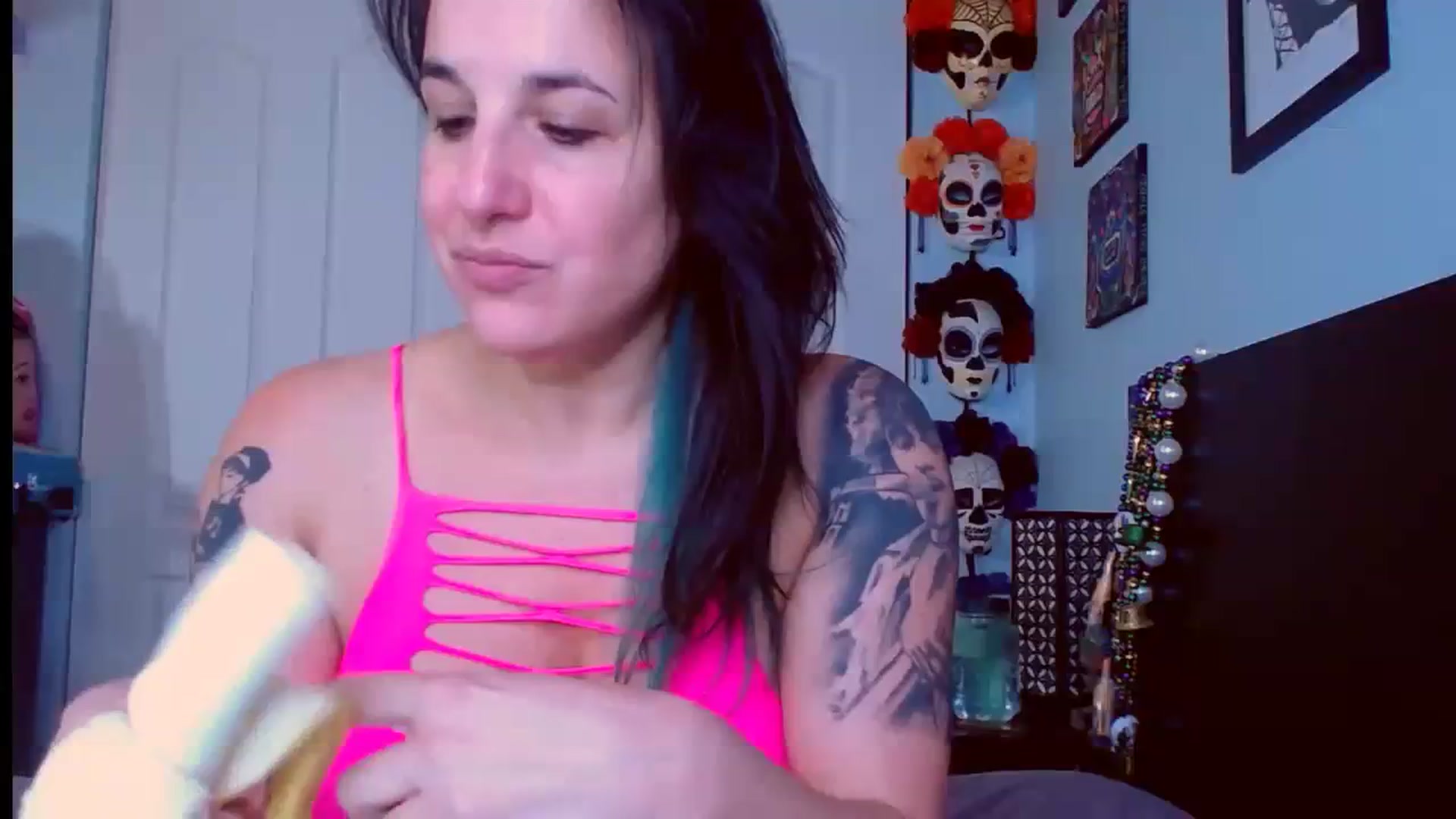 Gallery image thumbnail from abustybabe's myfreecams stream on, 09/15/2023, 20:07 image 4 of 20