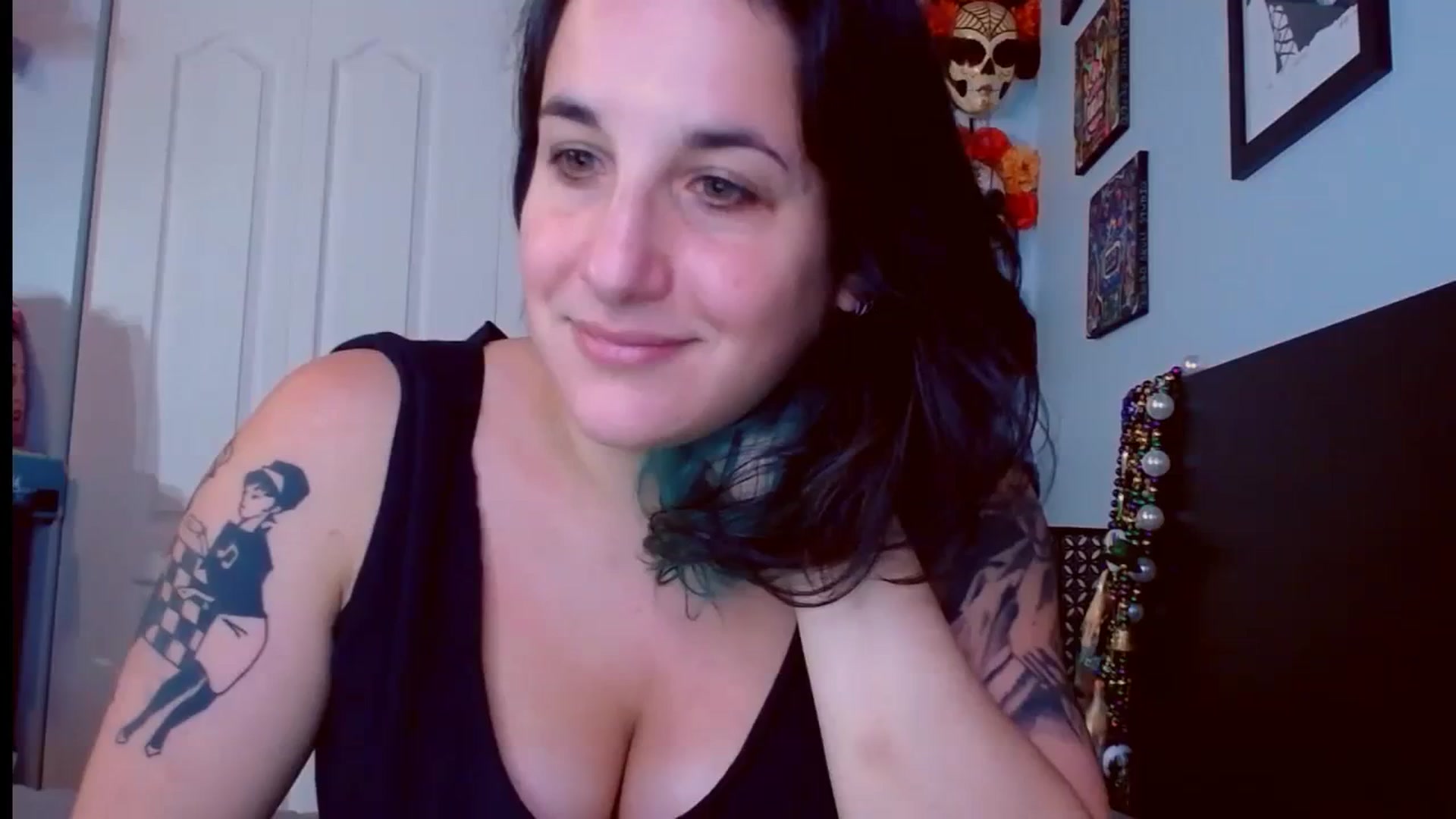 Gallery image thumbnail from abustybabe's myfreecams stream on, 09/19/2023, 20:50 image 1 of 20