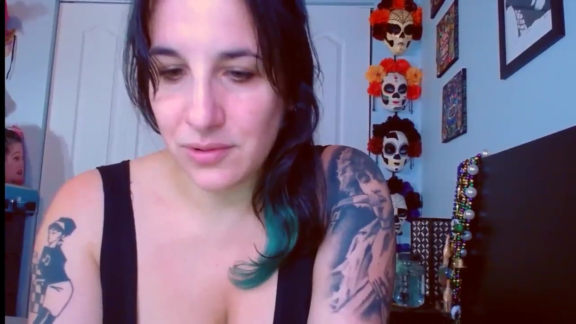 Gallery image thumbnail from abustybabe's myfreecams stream on, 09/20/2023, 20:09 image 5 of 20