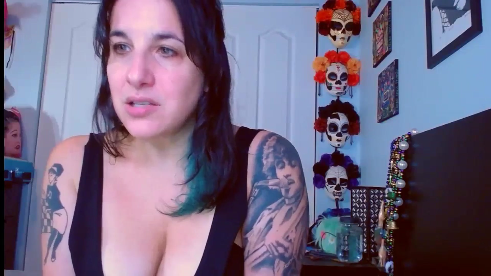 Gallery image thumbnail from abustybabe's myfreecams stream on, 09/20/2023, 20:09 image 11 of 20