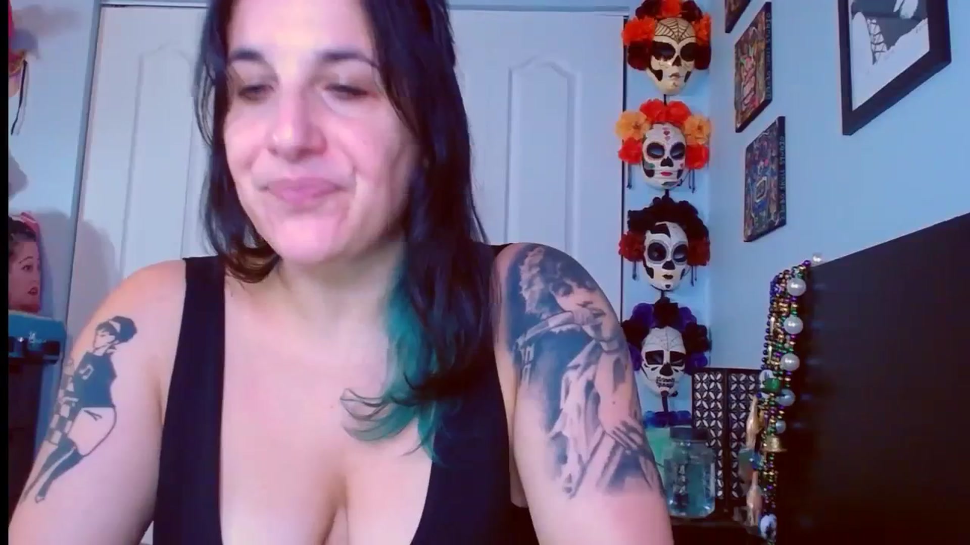 Gallery image thumbnail from abustybabe's myfreecams stream on, 09/20/2023, 20:09 image 3 of 20