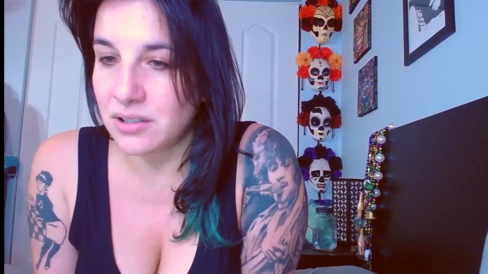 Gallery image thumbnail from abustybabe's myfreecams stream on, 09/25/2023, 21:34 image 8 of 20