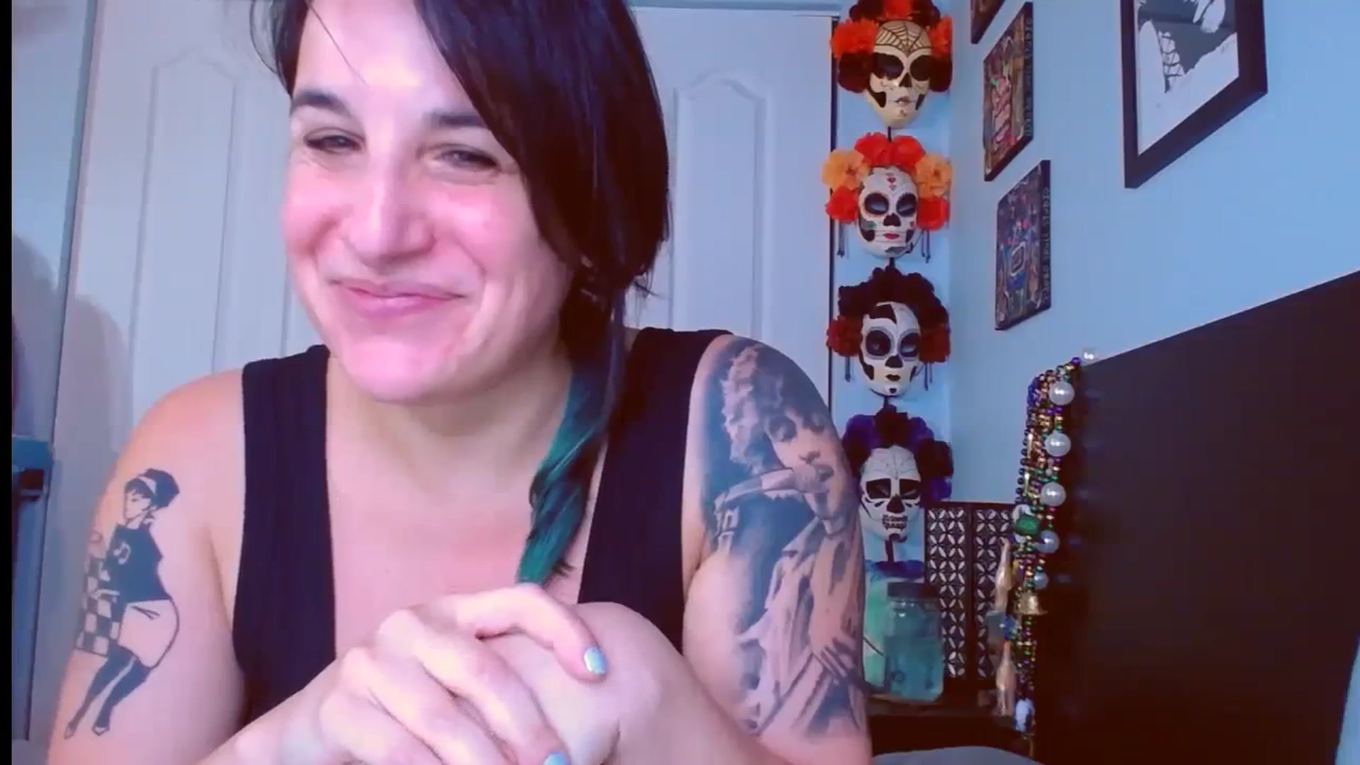 Gallery image thumbnail from abustybabe's myfreecams stream on, 09/25/2023, 21:34 image 4 of 20