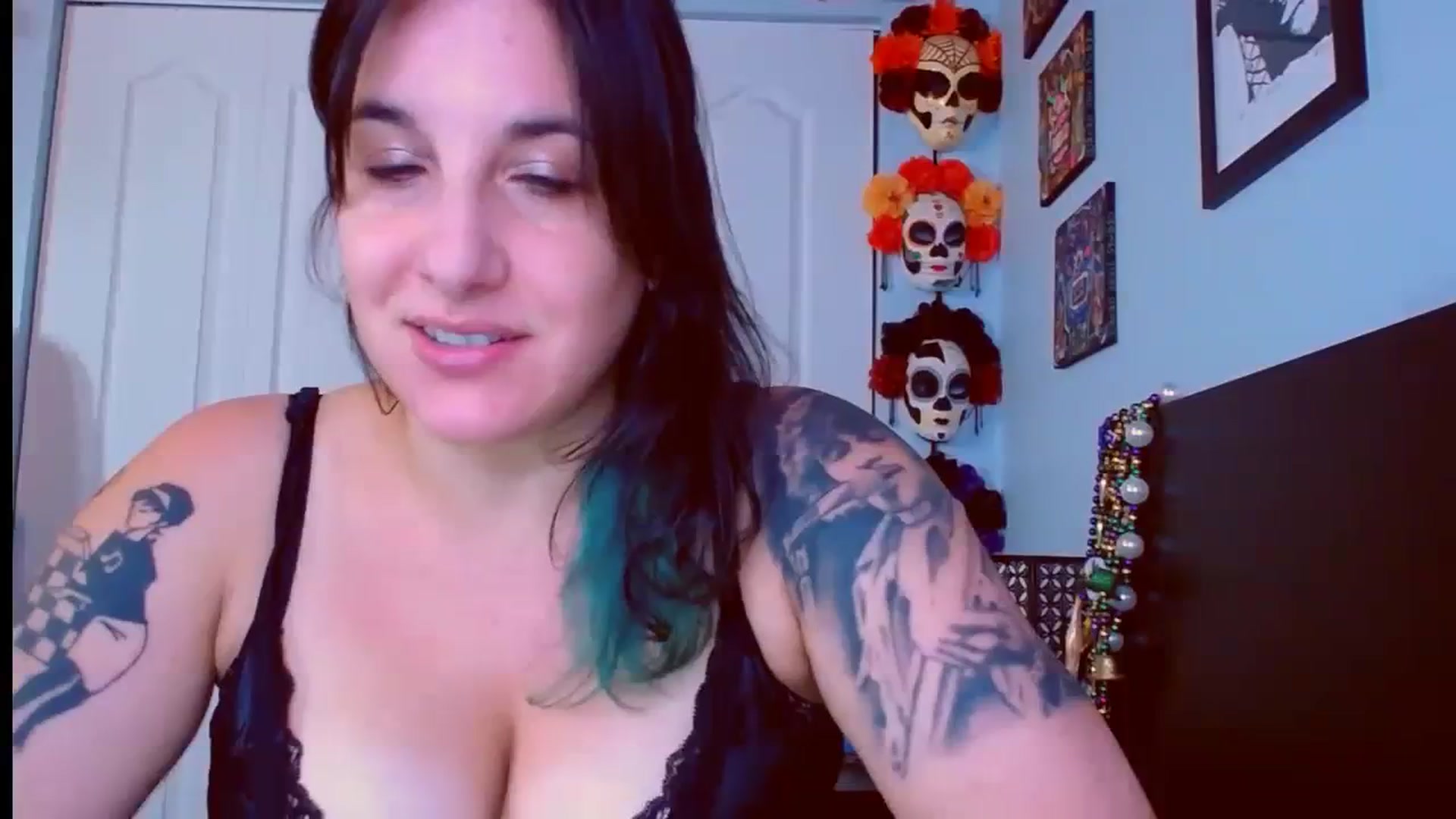Gallery image thumbnail from abustybabe's myfreecams stream on, 09/26/2023, 21:00 image 1 of 20