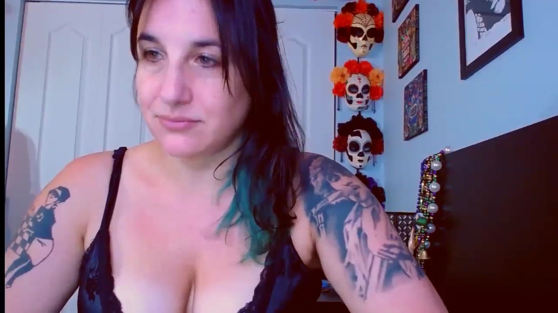Gallery image thumbnail from abustybabe's myfreecams stream on, 09/26/2023, 21:00 image 5 of 20