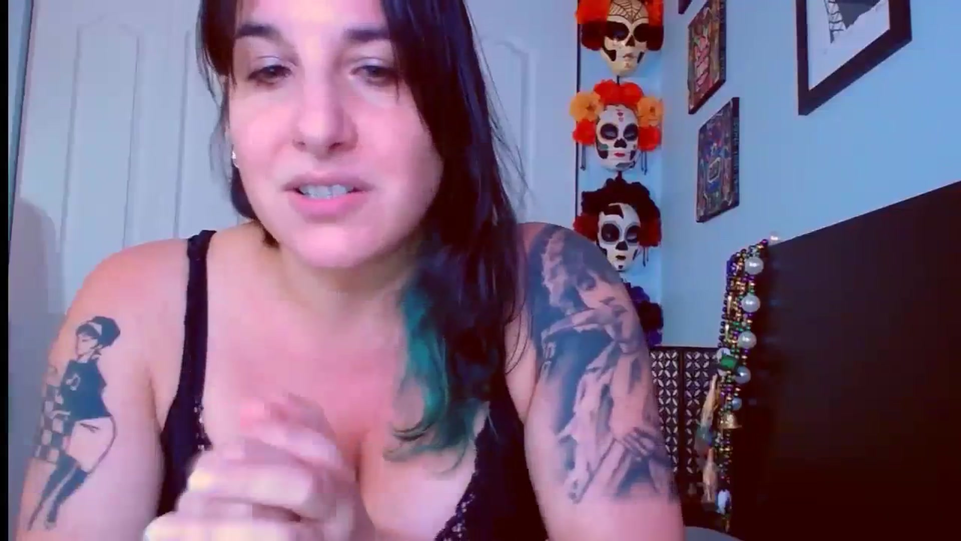 Gallery image thumbnail from abustybabe's myfreecams stream on, 09/26/2023, 21:43 image 17 of 20