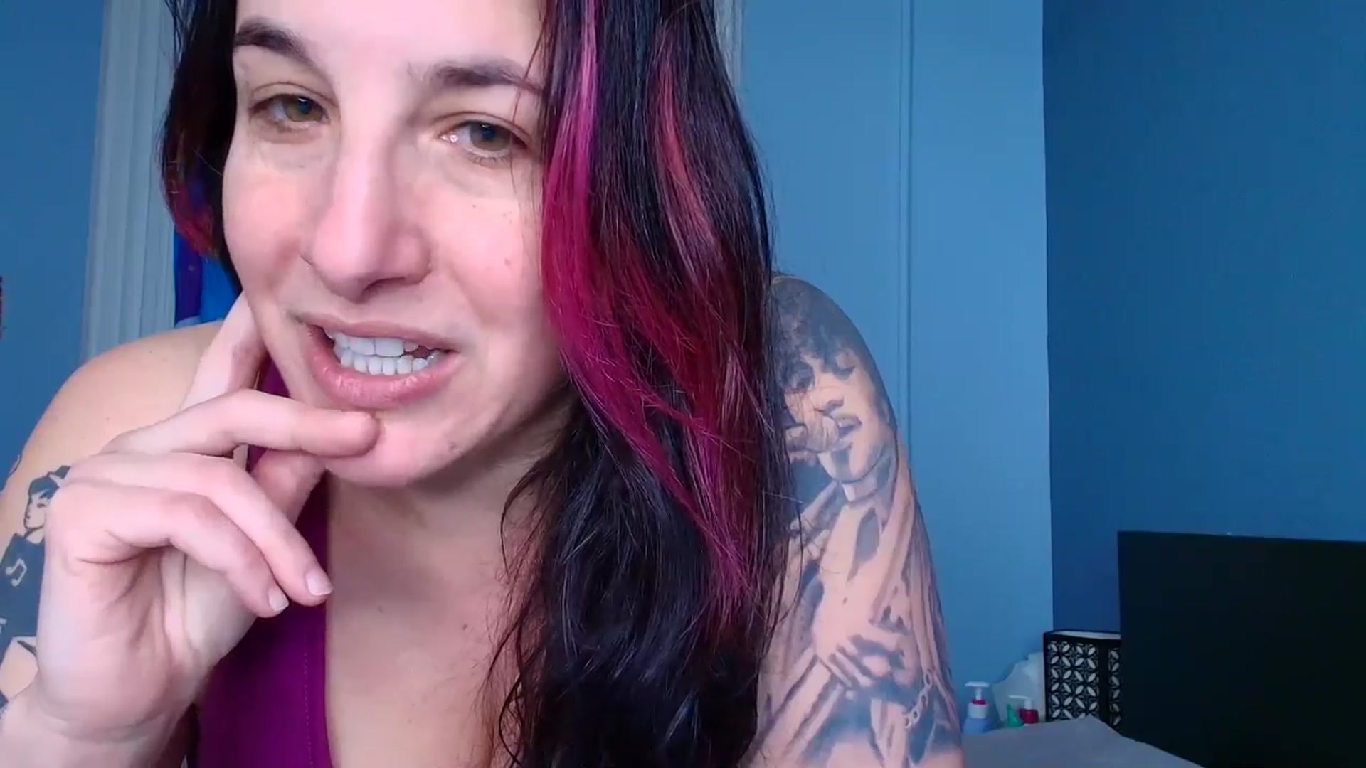 Gallery image thumbnail from abustybabe's myfreecams stream on, 02/25/2026, 22:16 image 17 of 20