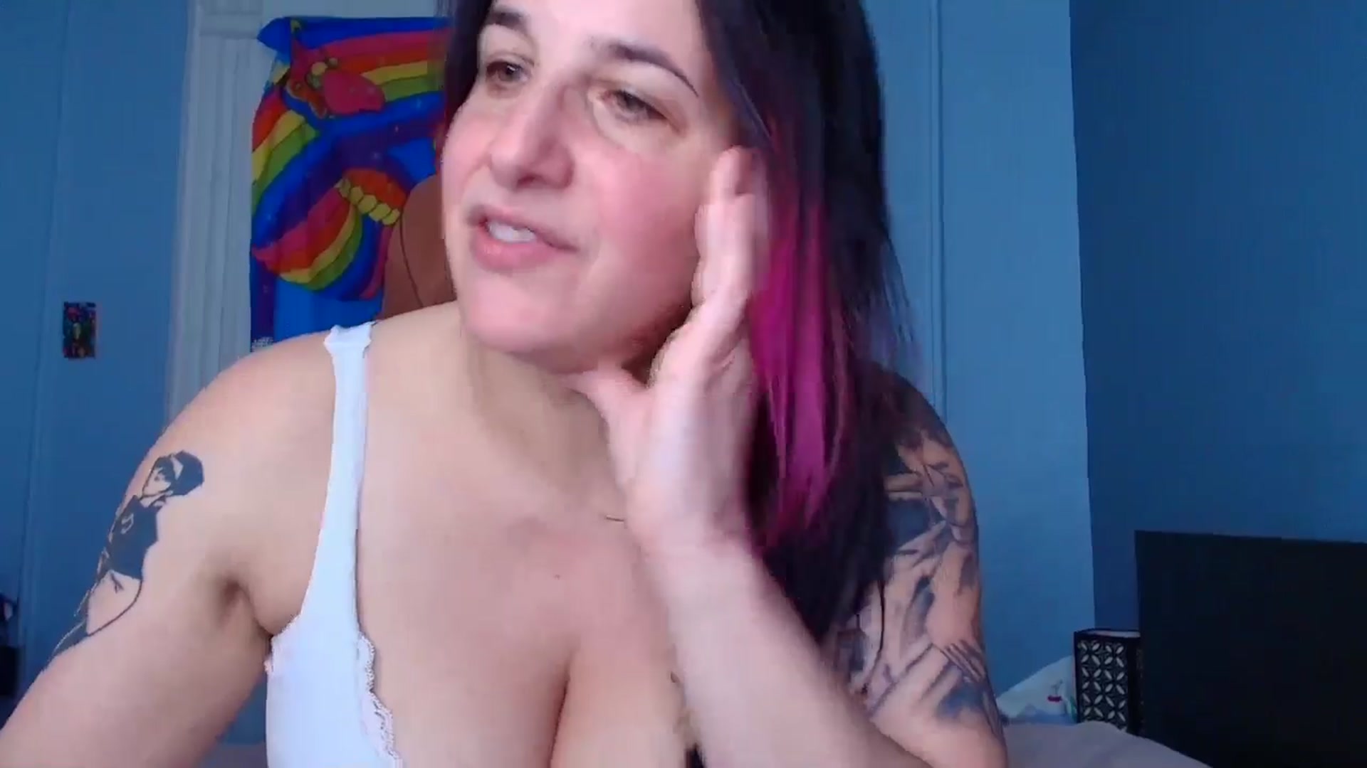 Gallery image thumbnail from abustybabe's myfreecams stream on, 03/02/2026, 22:31 image 3 of 20