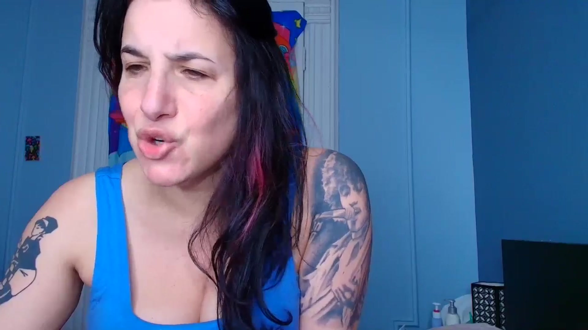 Gallery image thumbnail from abustybabe's myfreecams stream on, 03/06/2026, 22:46 image 7 of 20