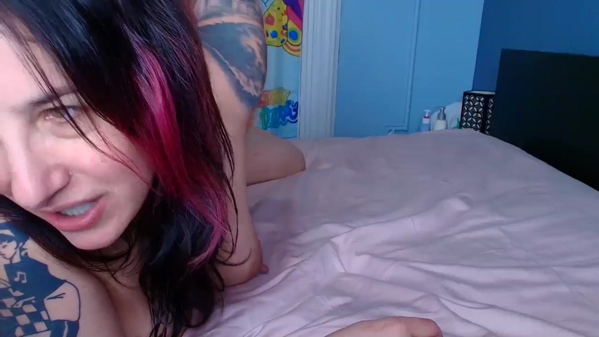 Gallery image thumbnail from abustybabe's myfreecams stream on, 03/06/2026, 22:46 image 15 of 20