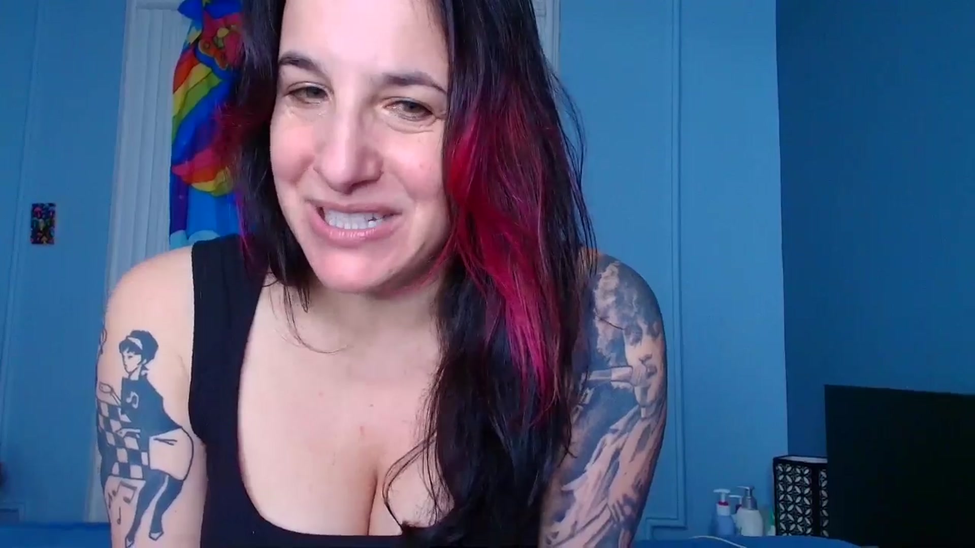 Gallery image thumbnail from abustybabe's myfreecams stream on, 03/11/2026, 21:21 image 6 of 20