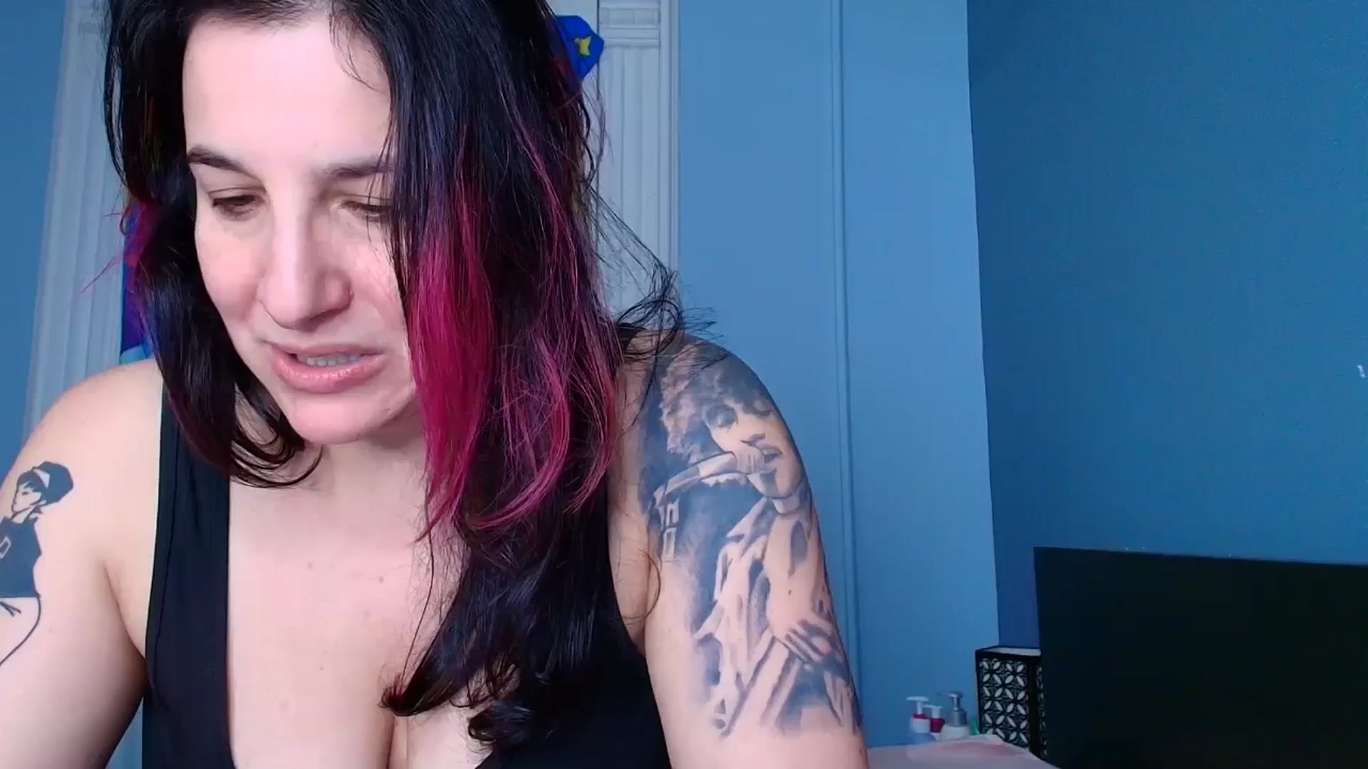 Gallery image thumbnail from abustybabe's myfreecams stream on, 03/16/2026, 21:28 image 10 of 20
