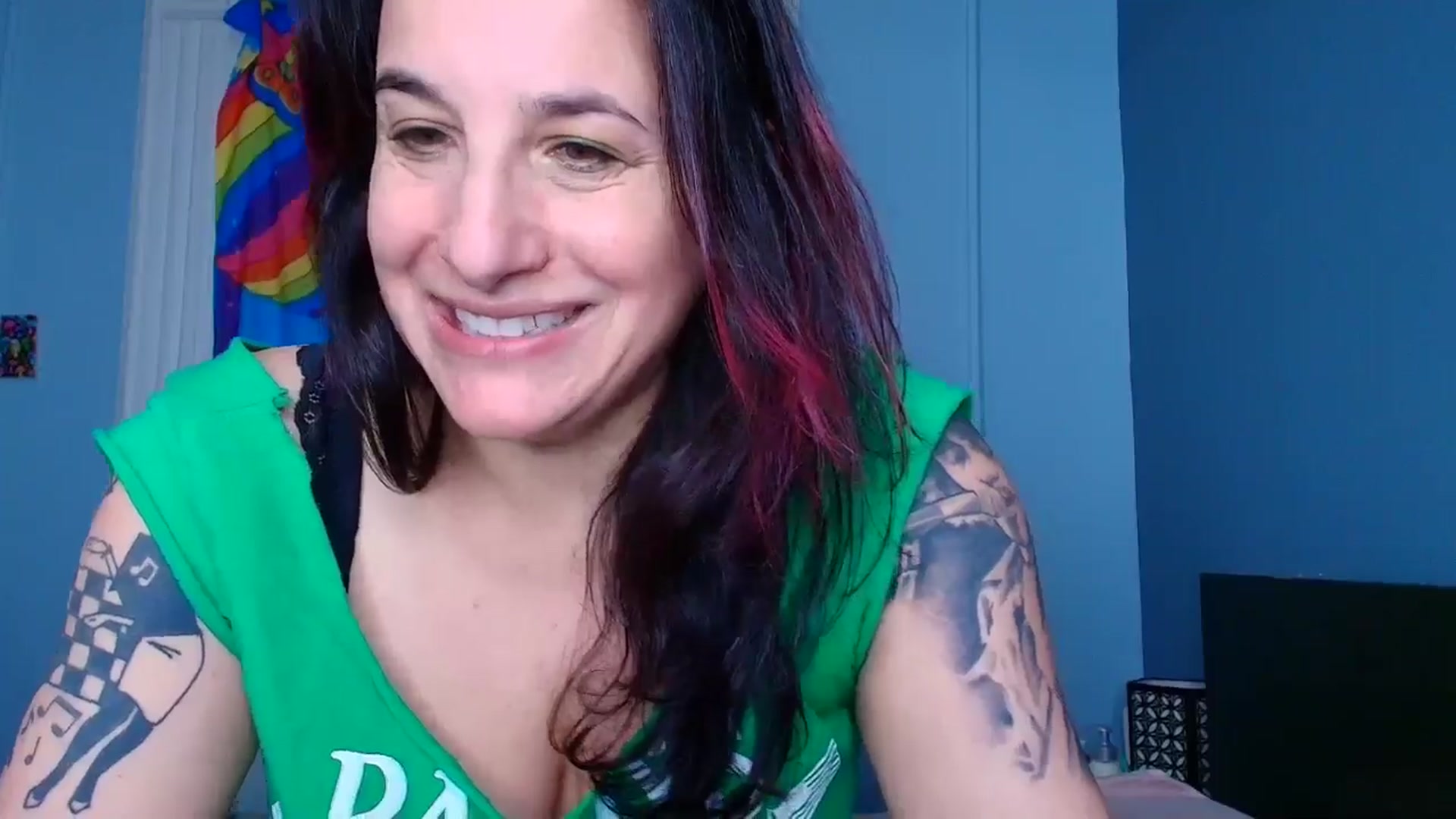 Gallery image thumbnail from abustybabe's myfreecams stream on, 03/17/2026, 21:13 image 15 of 20