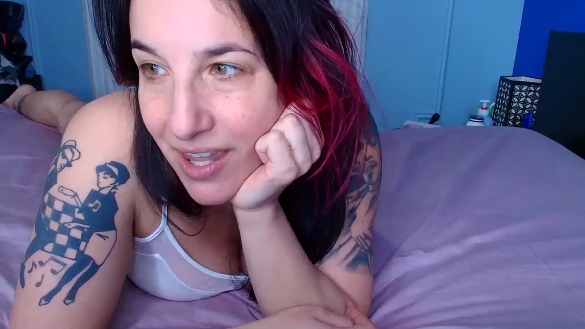 Gallery image thumbnail from abustybabe's myfreecams stream on, 03/24/2026, 21:19 image 20 of 20
