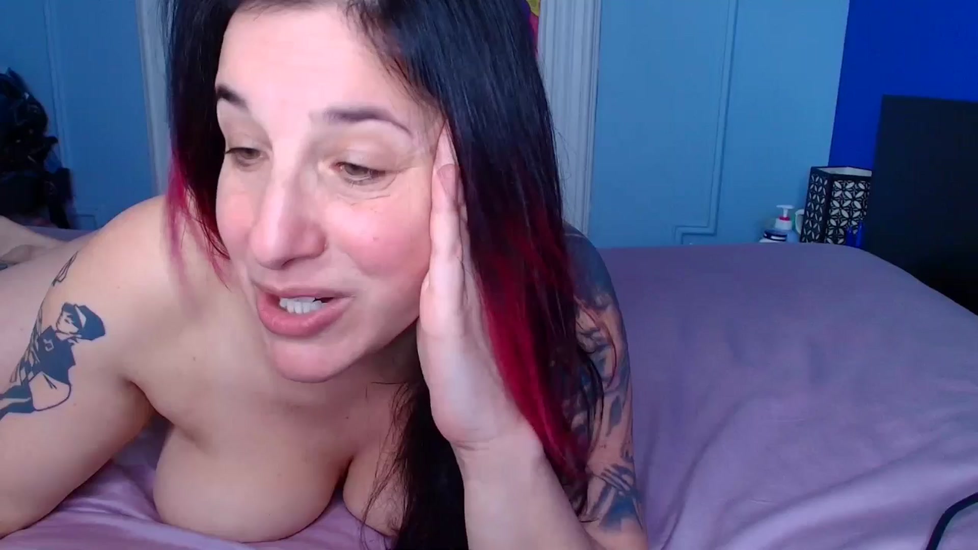 Gallery image thumbnail from abustybabe's myfreecams stream on, 03/25/2026, 21:46 image 19 of 20