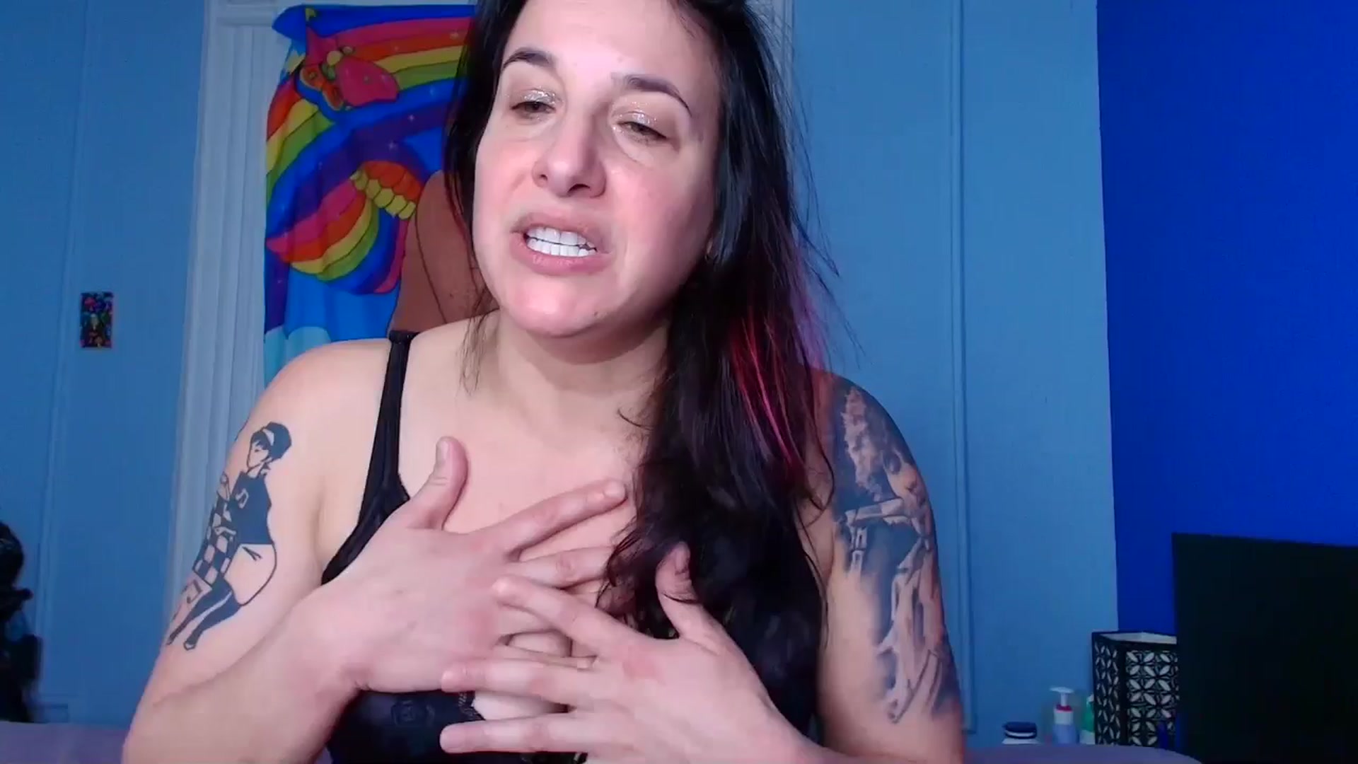 Gallery image thumbnail from abustybabe's myfreecams stream on, 03/27/2026, 21:37 image 12 of 20