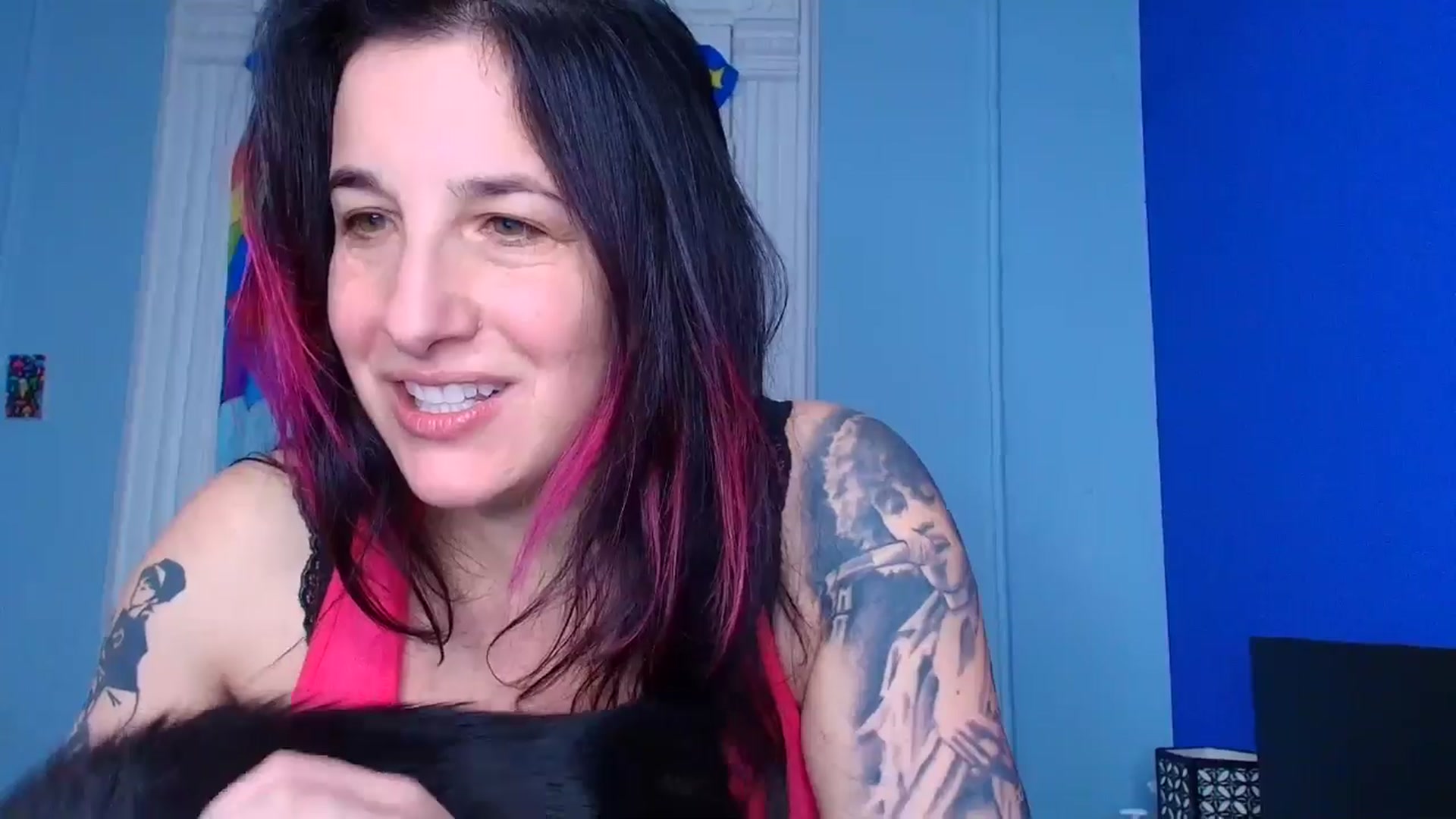 Gallery image thumbnail from abustybabe's myfreecams stream on, 03/30/2026, 21:25 image 10 of 20