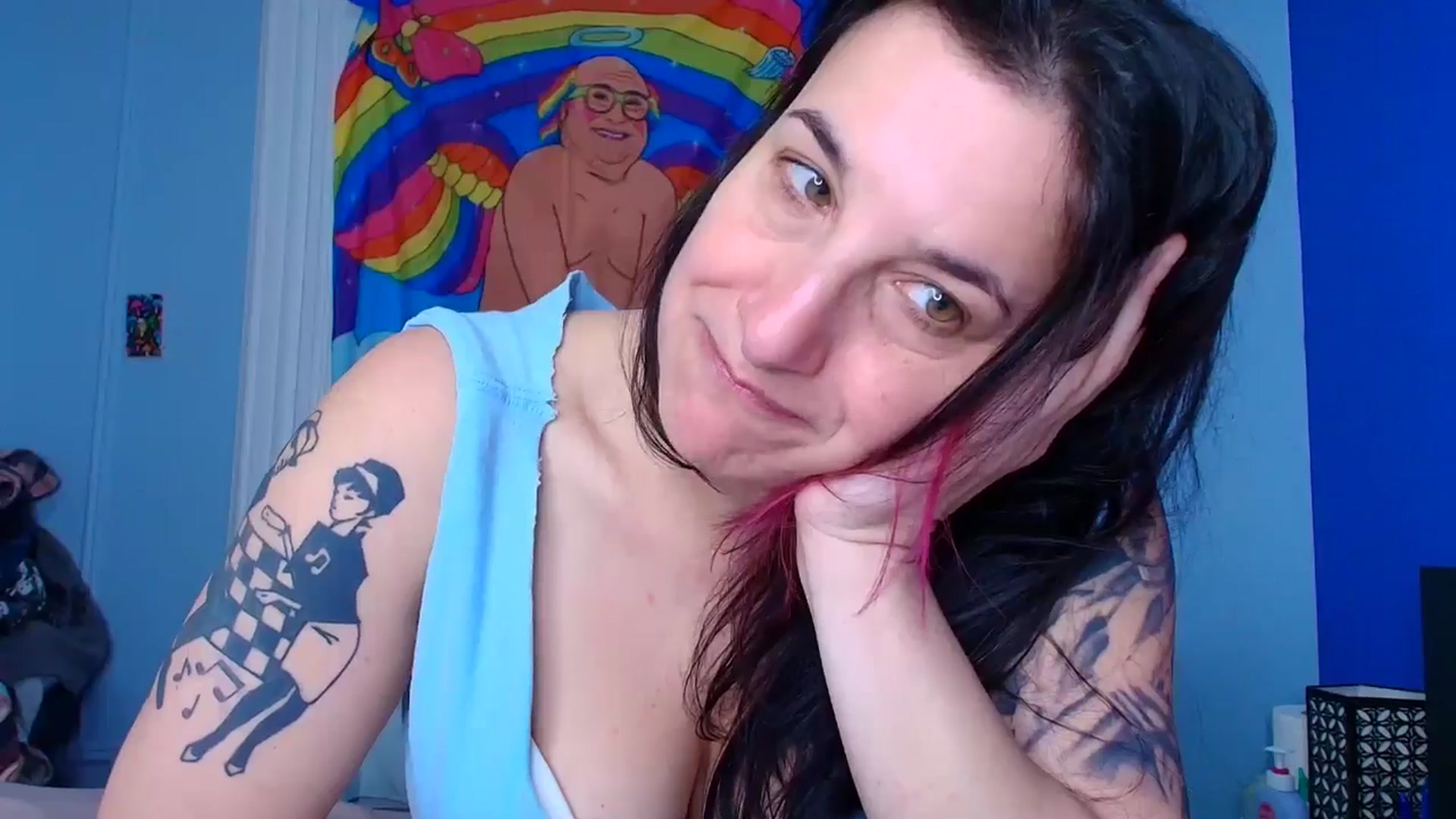 Gallery image thumbnail from abustybabe's myfreecams stream on, 04/01/2026, 21:09 image 4 of 20
