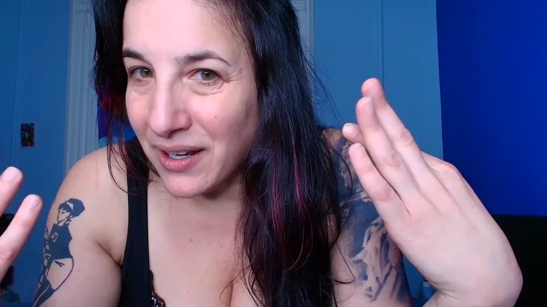 Gallery image thumbnail from abustybabe's myfreecams stream on, 04/06/2026, 21:17 image 18 of 20