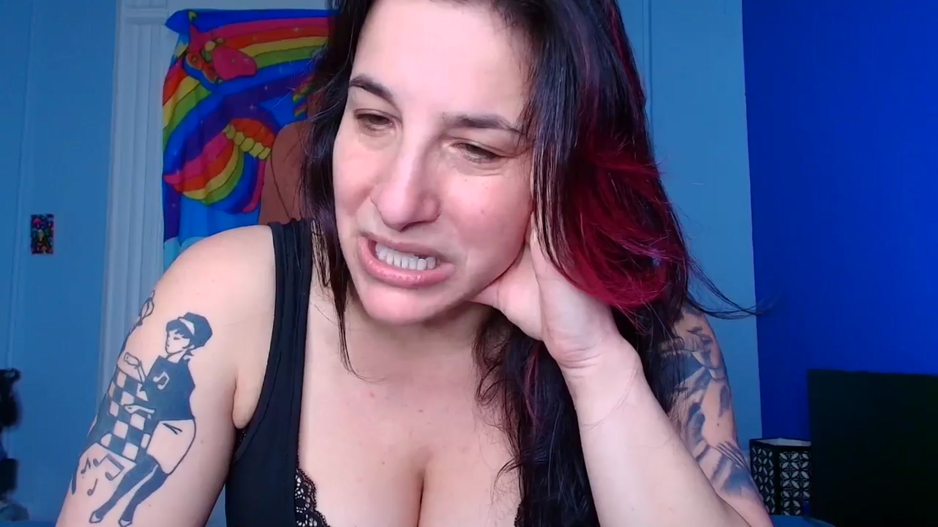 Gallery image thumbnail from abustybabe's myfreecams stream on, 04/06/2026, 21:17 image 12 of 20