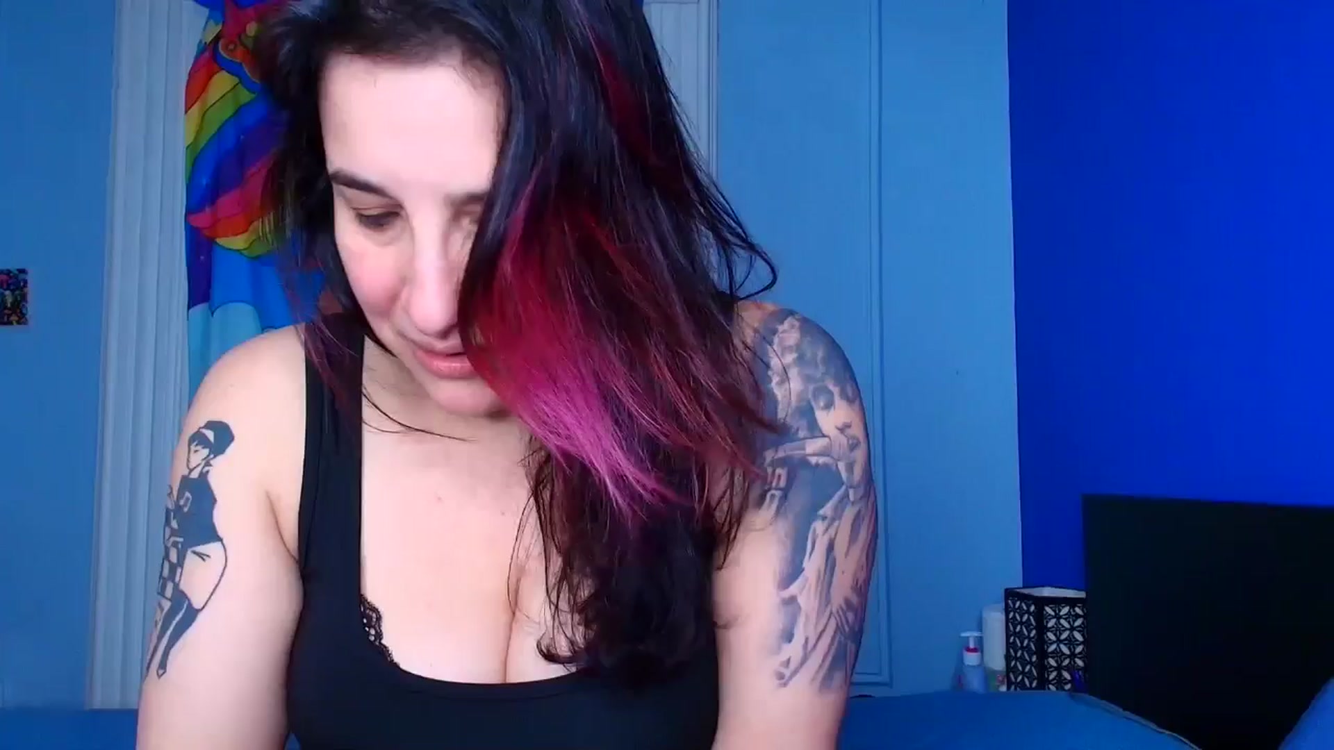 Gallery image thumbnail from abustybabe's myfreecams stream on, 04/06/2026, 21:17 image 1 of 20