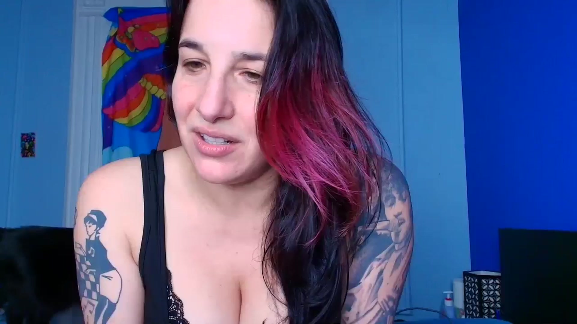 Gallery image thumbnail from abustybabe's myfreecams stream on, 04/06/2026, 21:17 image 17 of 20