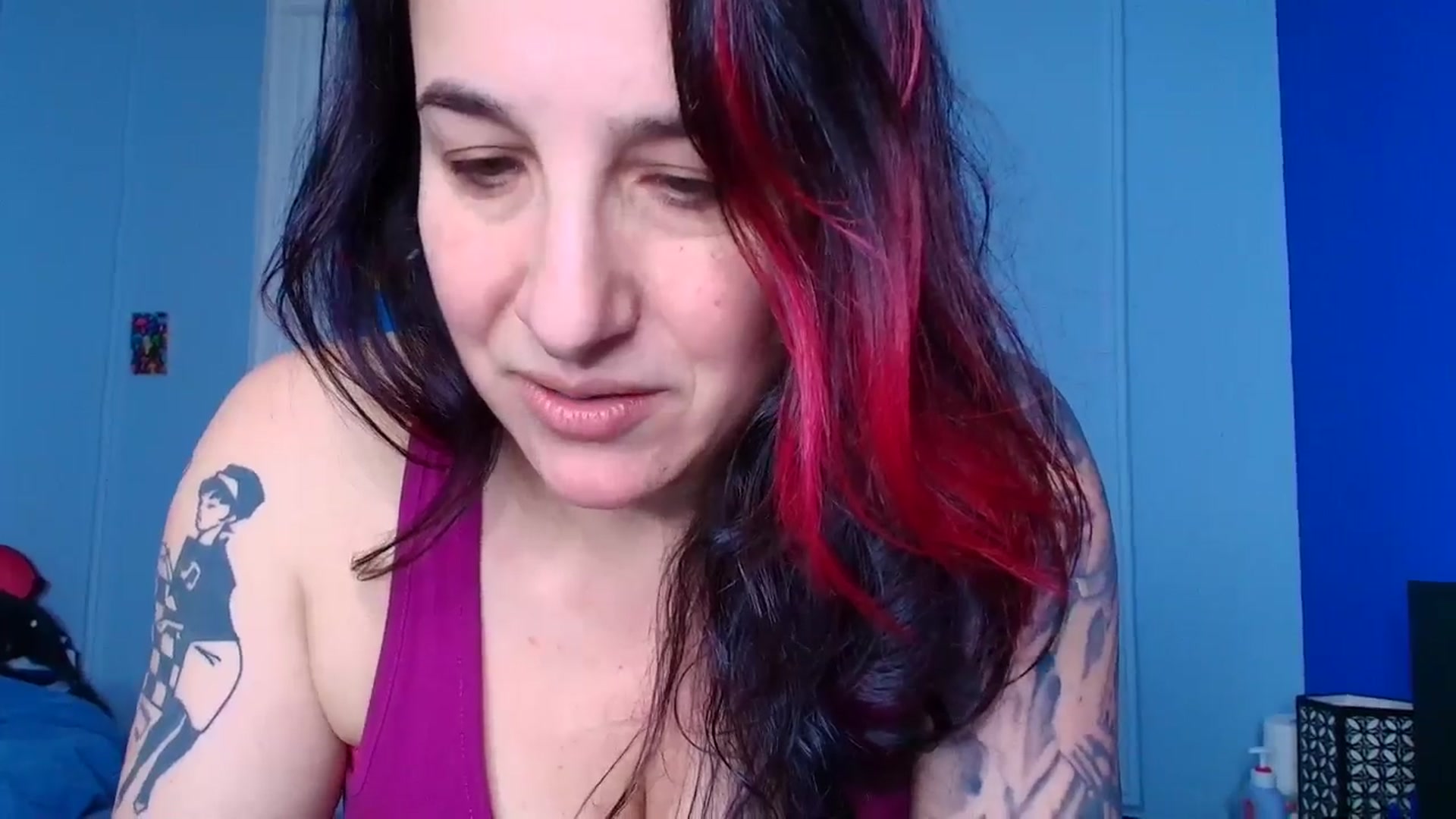 Gallery image thumbnail from abustybabe's myfreecams stream on, 04/09/2026, 21:21 image 14 of 20