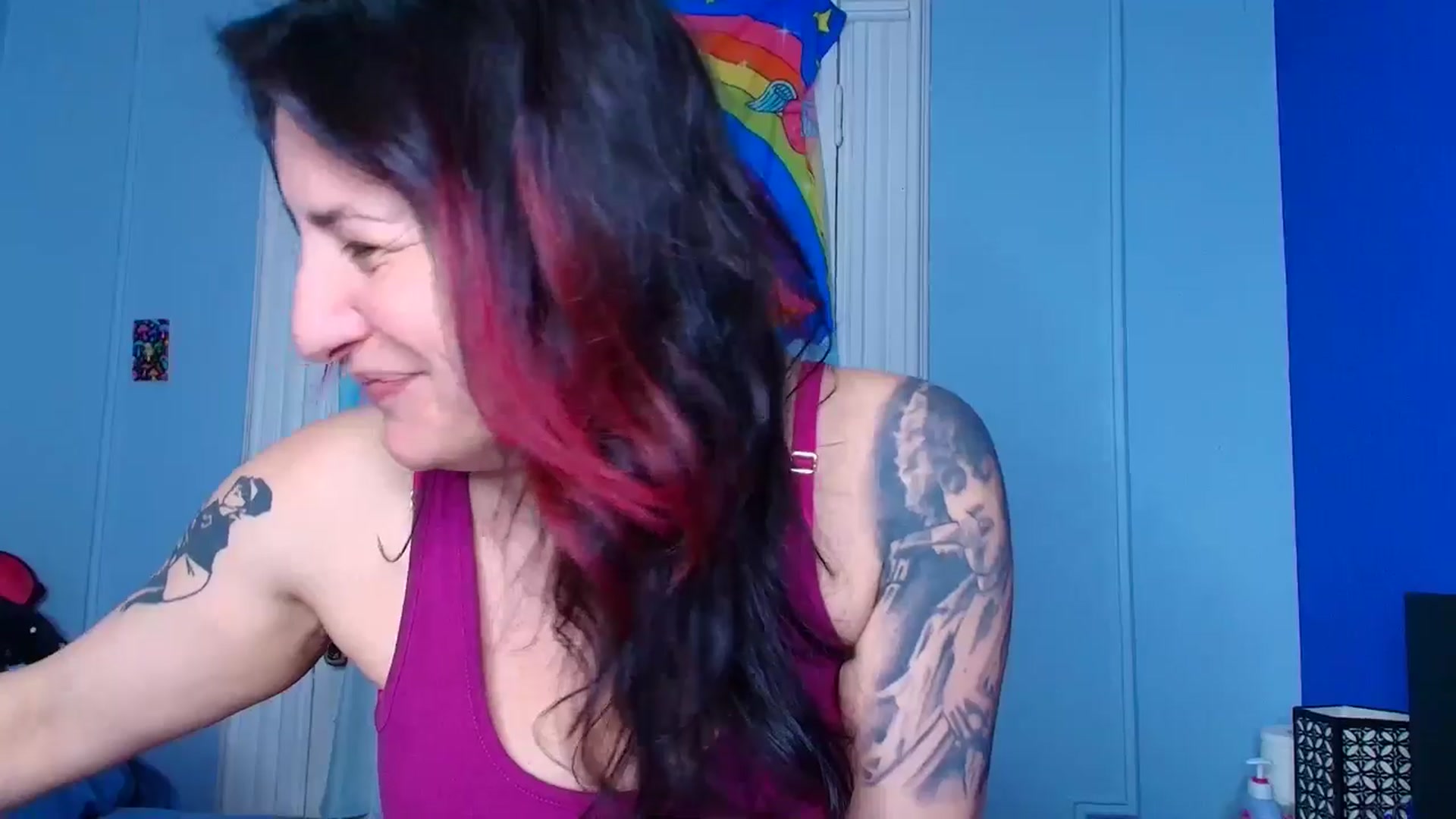 Gallery image thumbnail from abustybabe's myfreecams stream on, 04/09/2026, 21:21 image 10 of 20